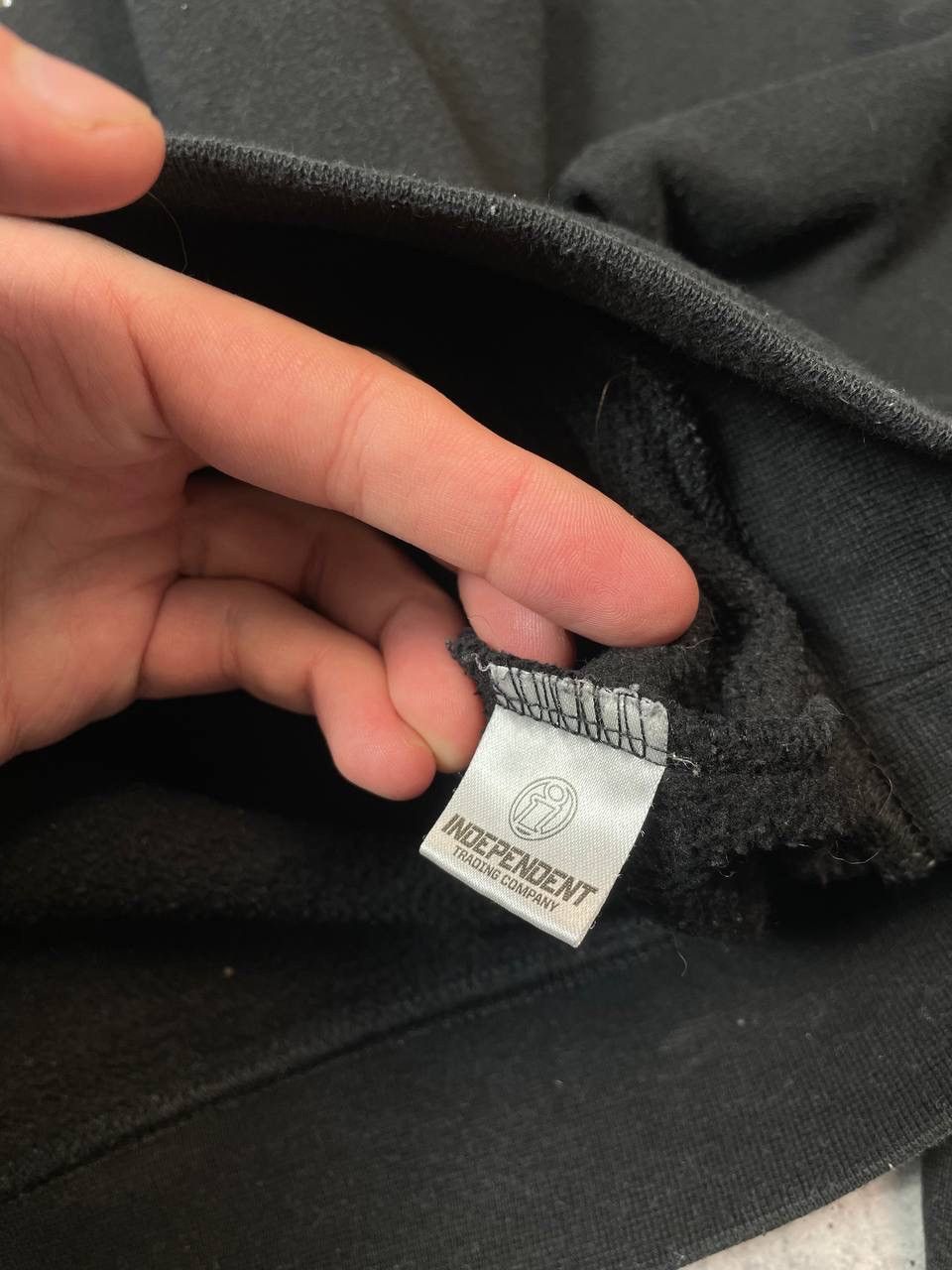 Pleasures Vintage Pleasures Dont Care Skeleton Baggy Hoodie Y2K Size US L / EU 52-54 / 3 - 7 Thumbnail