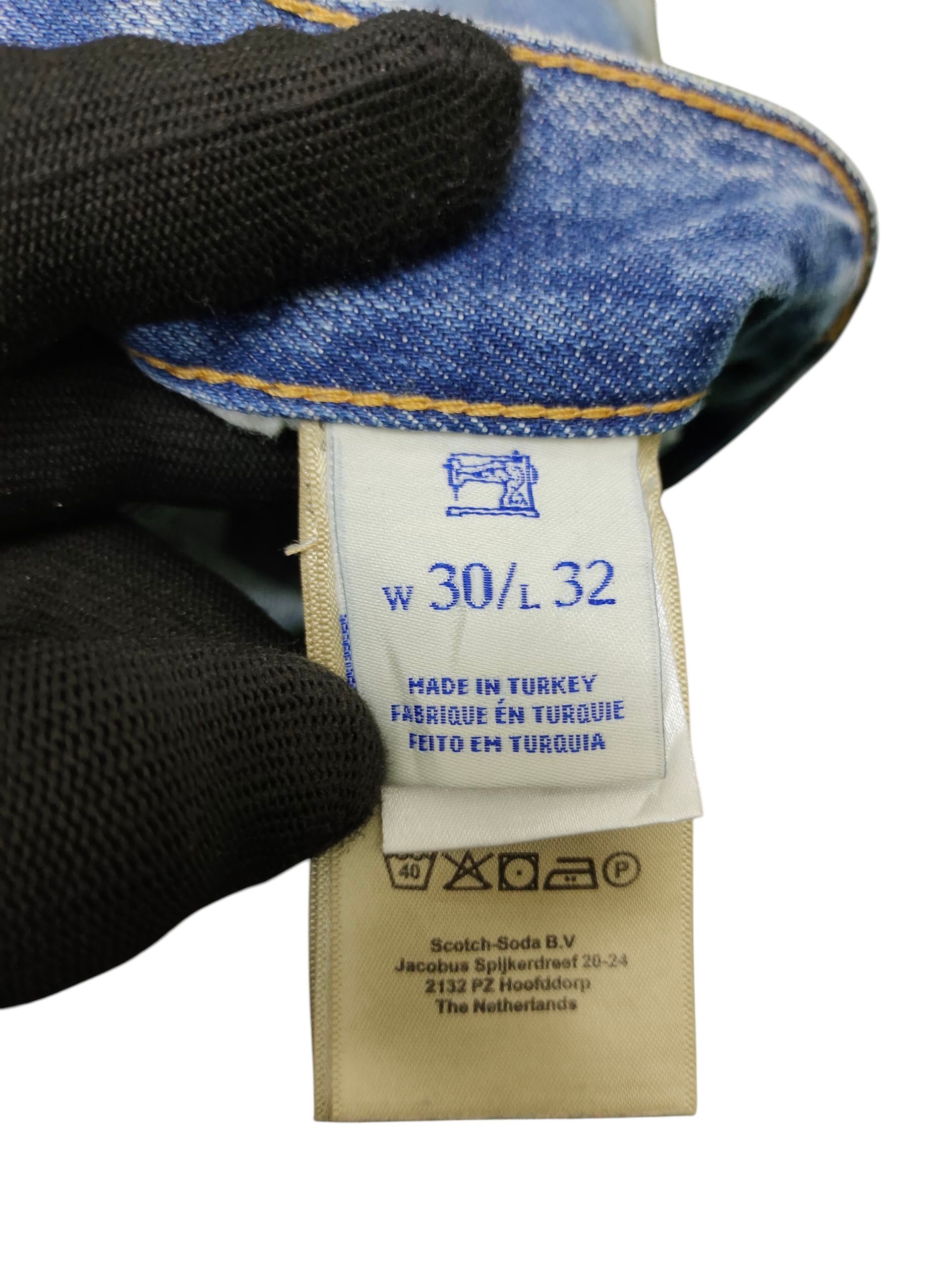 Scotch & Soda Vintage Y2k Scotch & Soda Clawmark Distress Faded Jeans Size US 30 / EU 46 - 13 Thumbnail