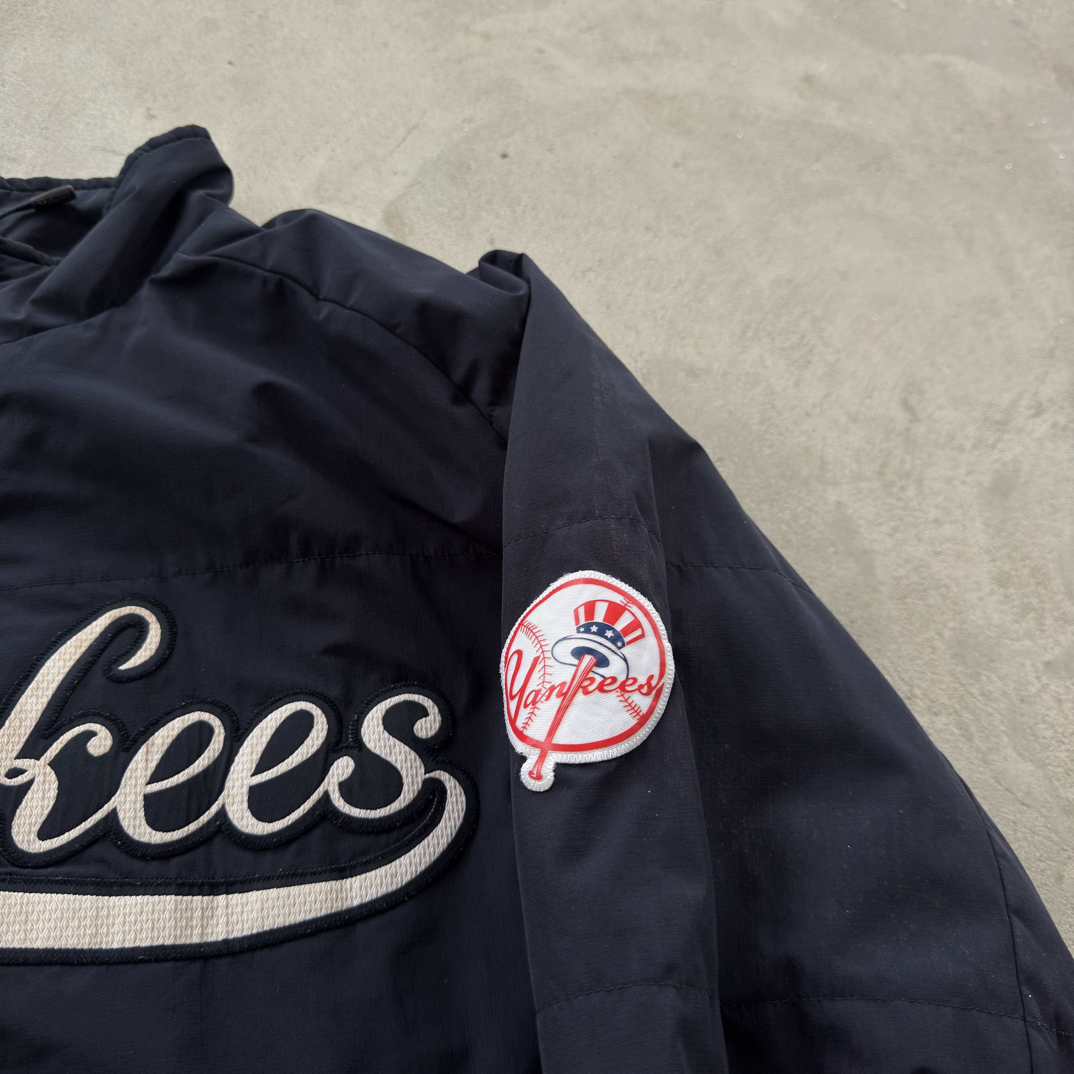 New York Yankees Vintage 90s New York Yankees Heavy Jacket Size US XL / EU 56 / 4 - 6 Thumbnail