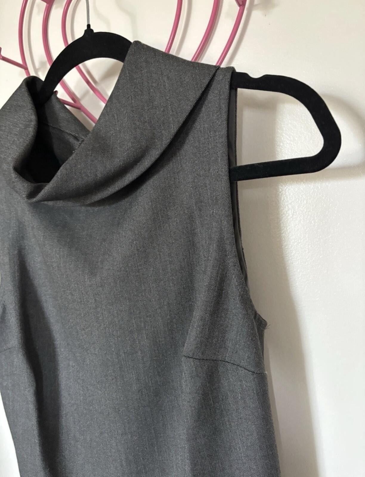 United Colors Of Benetton | STILE BENETTON | Elegant Gray Sleeveless Dress Size S / US 4 / IT 40 - 7 Thumbnail