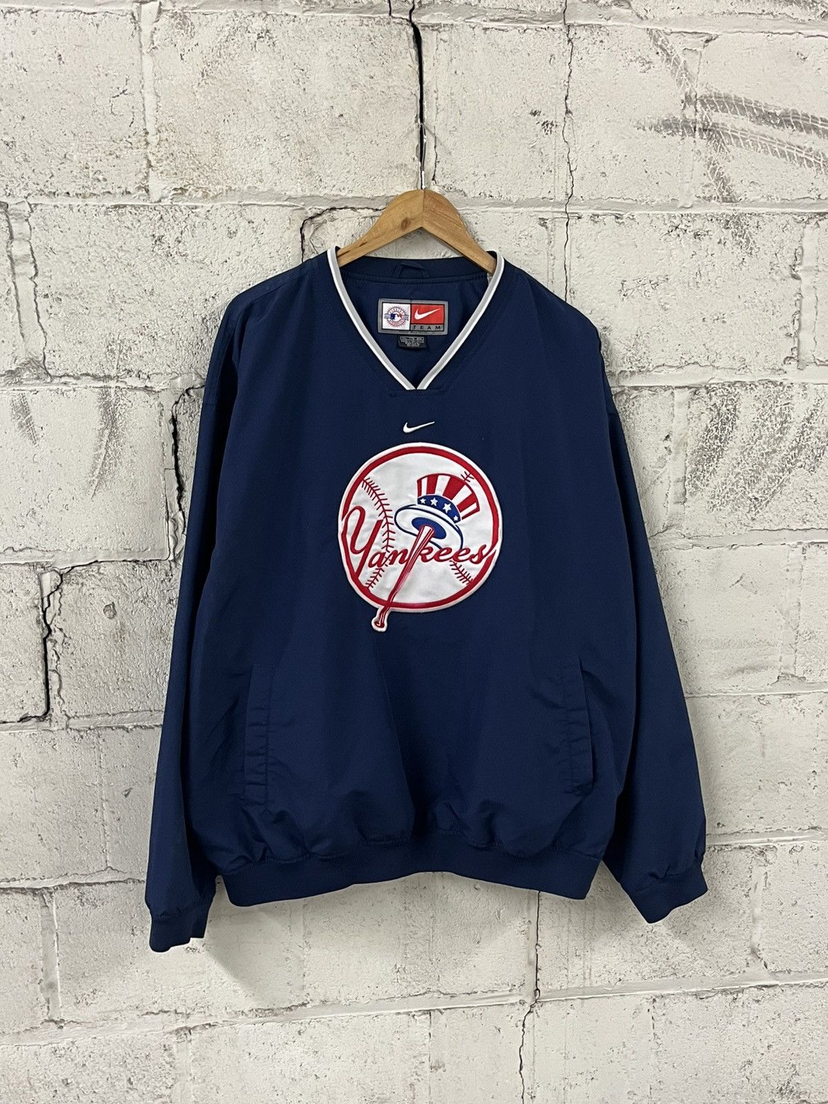 Nike Nike NY yankees y2k center swoosh windbreaker hype rare Size US XXL / EU 58 / 5 - 2 Thumbnail