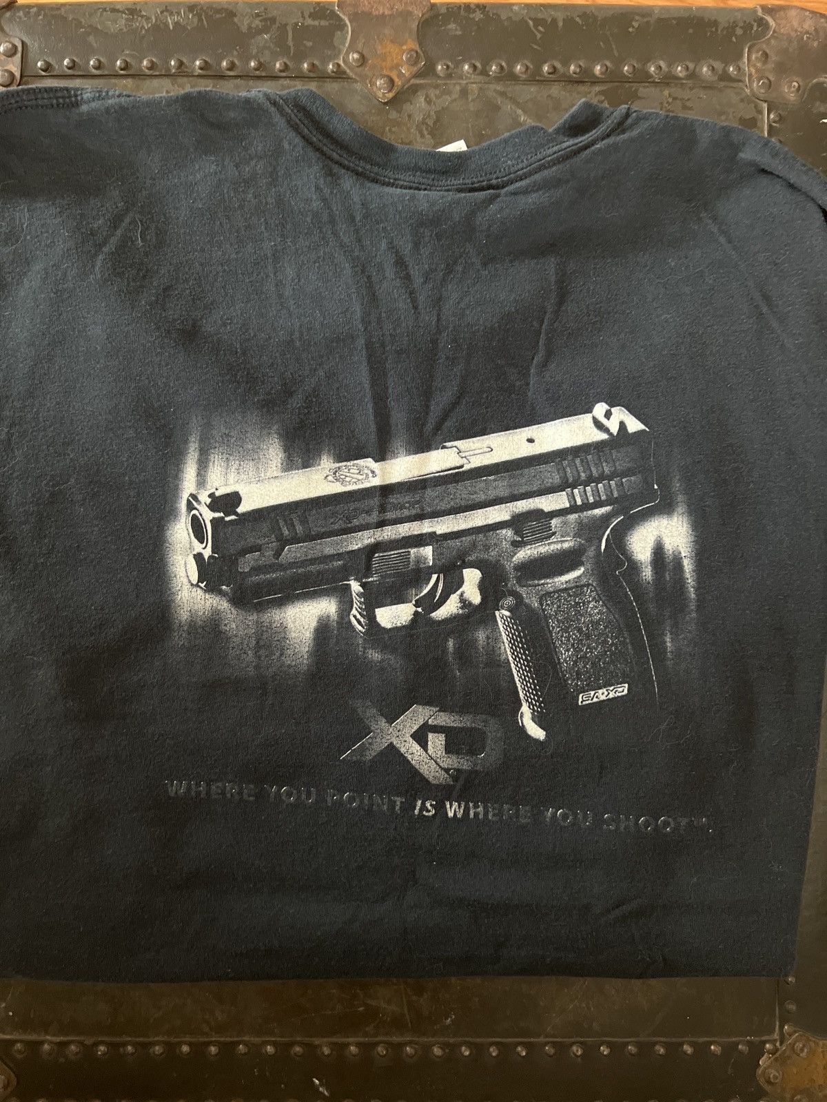 Vintage Vintage XD Gun Tee Shirt Size US XXL / EU 58 / 5 - 1 Thumbnail