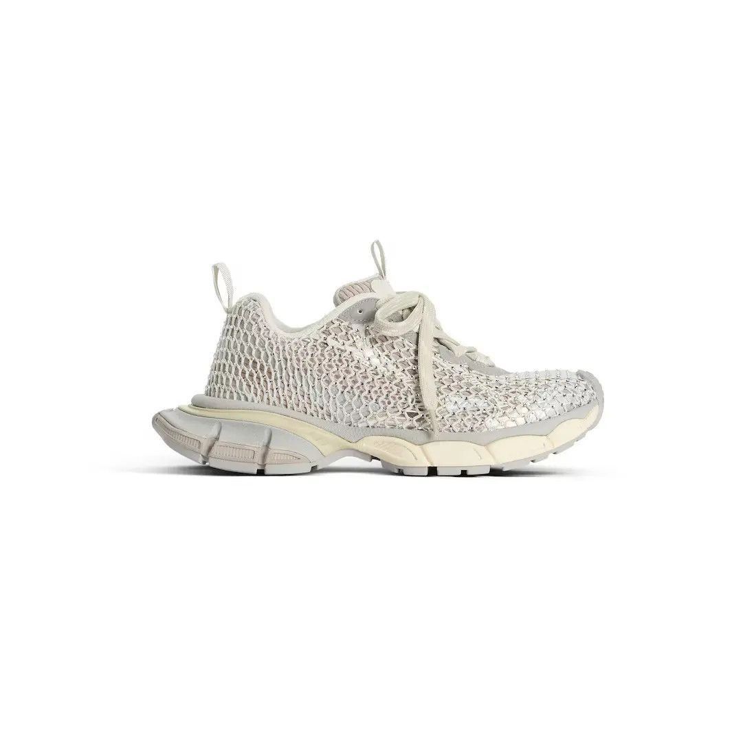 3XL Fishnet Sneakers in Eggshell