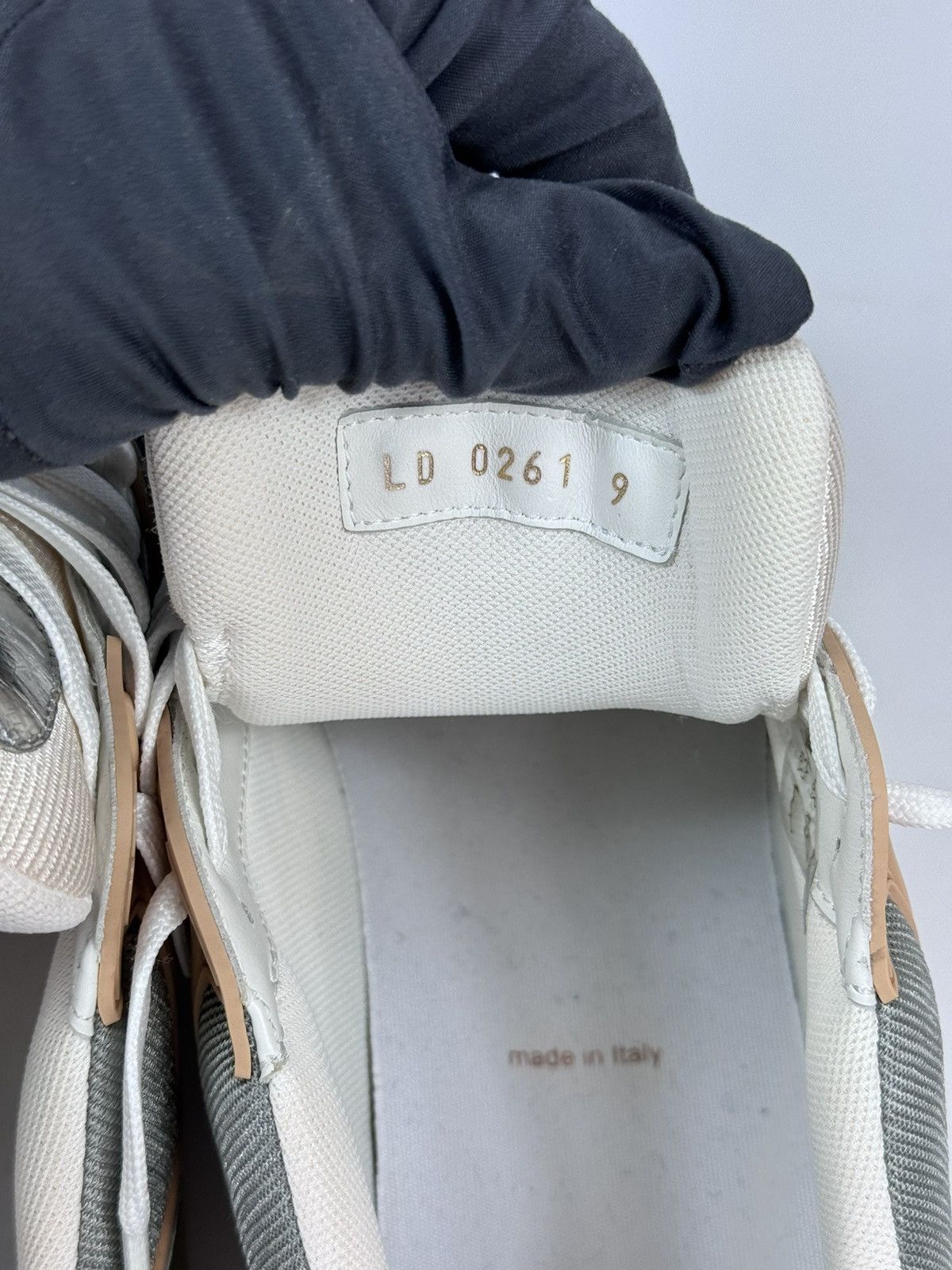 Louis Vuitton MONOGRAM SILVER SNEAKERS Size US 11 / EU 44 - 9 Thumbnail