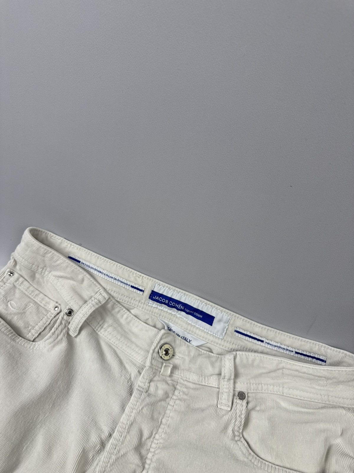 Jacob Cohen Jacob cohën curdoroy pants white baggy fit size w34 Size US 34 / EU 50 - 8 Thumbnail