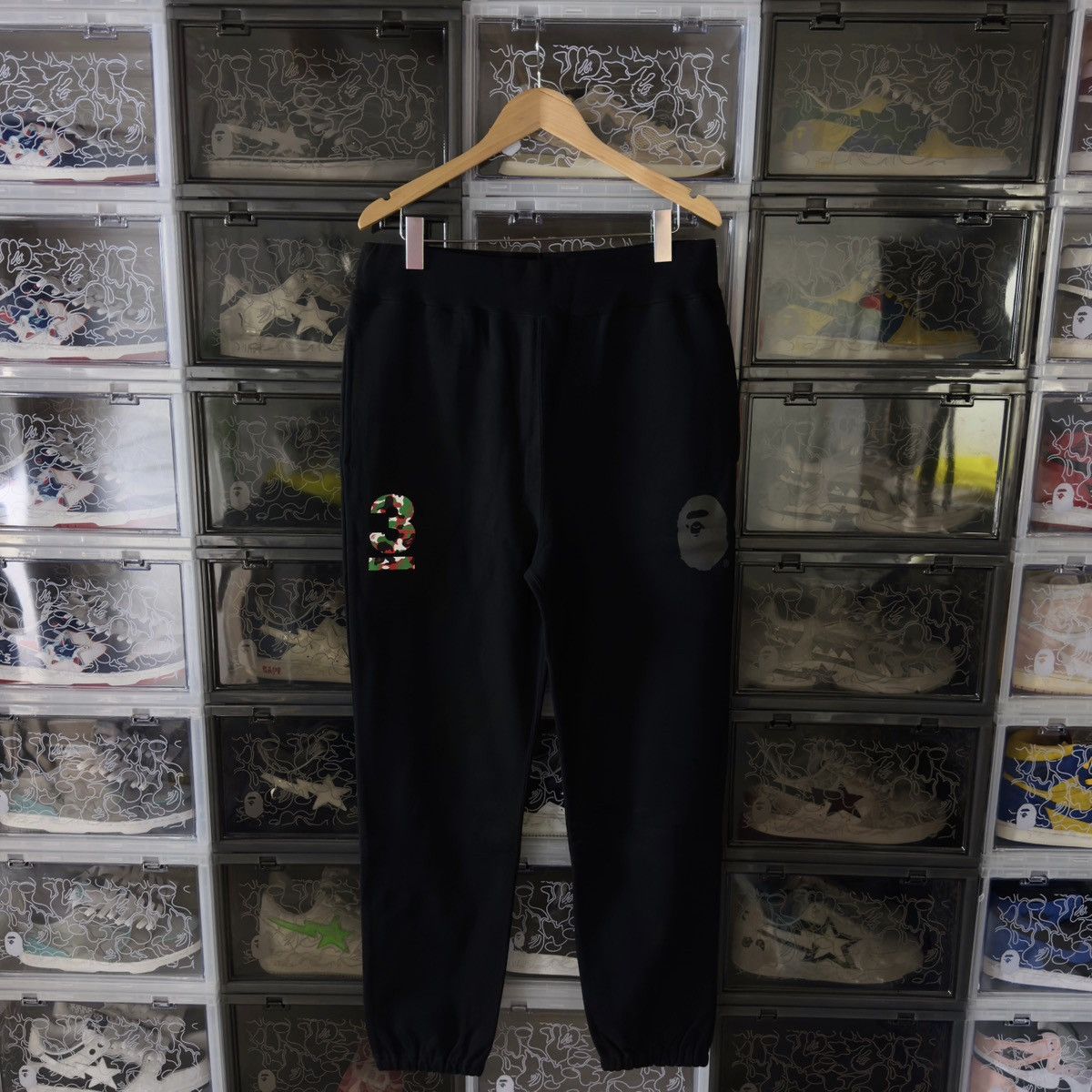 Bape Bape 3rd Anniversary Dubai Pants 2022 Size US 36 / EU 52 - 3 Thumbnail