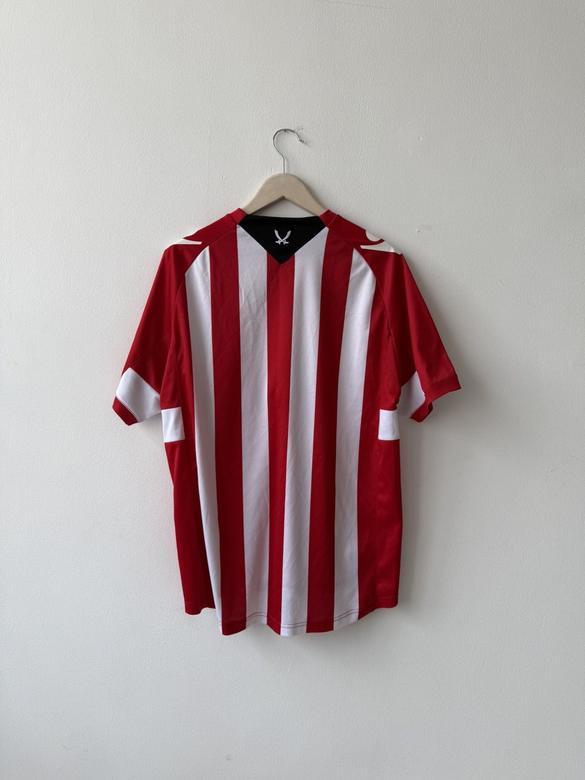 Macron × Vintage Macron Sheffield United 2011/2012 Home Jersey Size US M / EU 48-50 / 2 - 7 Thumbnail