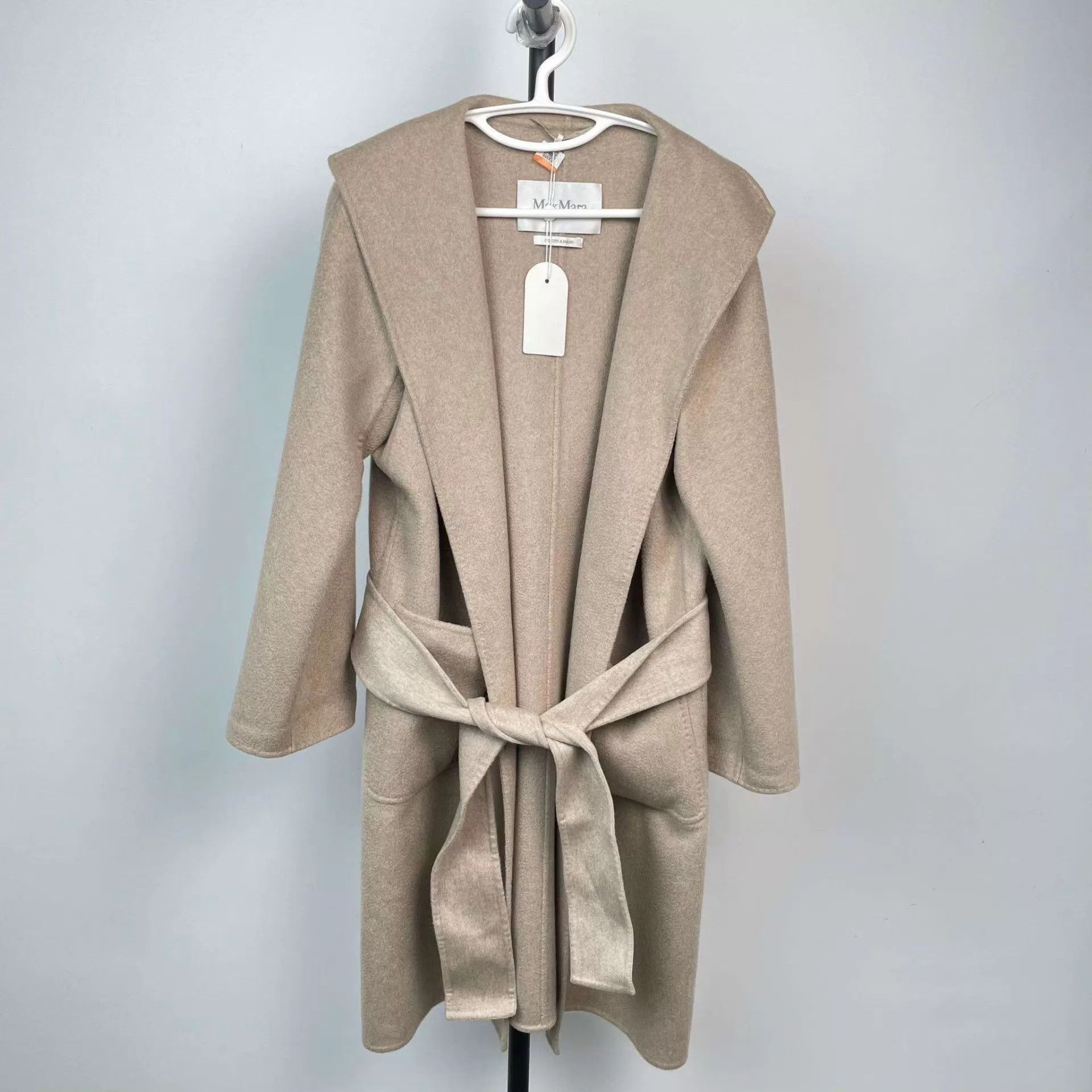 Max Mara Maxmara 95 New Women's Cashmere Coat Size 155/80A Size XS / US 0-2 / IT 36-38 - 1 Thumbnail