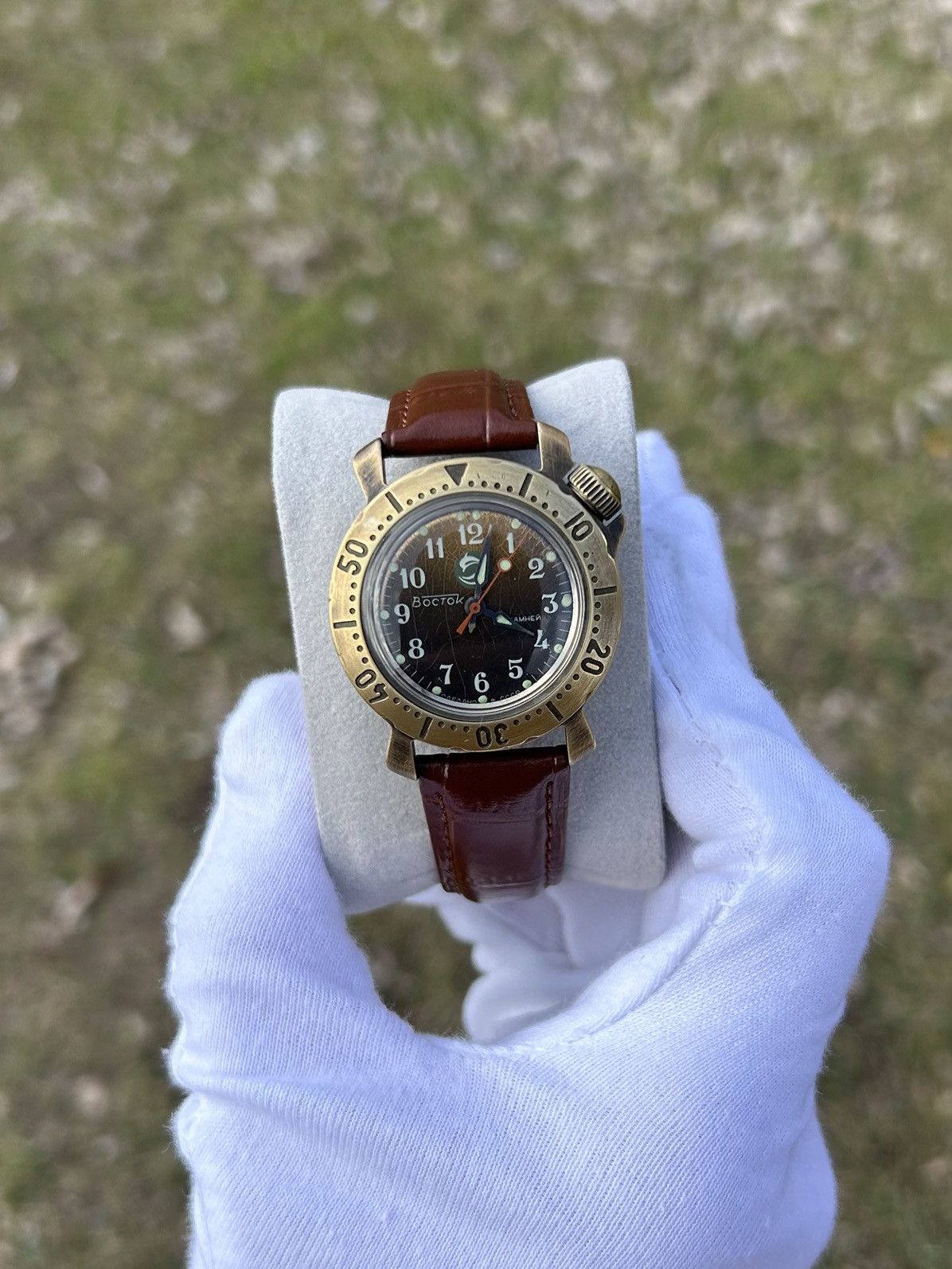 Vintage Vintage Watch Vostok Mechanical Authentic 1980s Size ONE SIZE - 8 Thumbnail