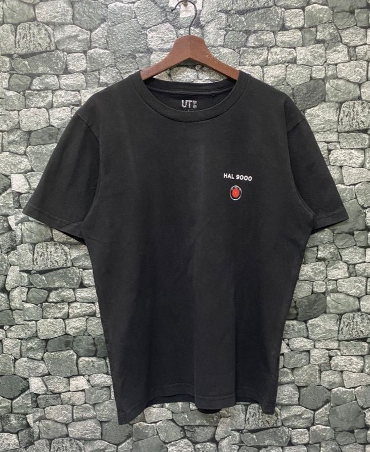 Uniqlo Vintage Uniqlo 2001 A Space Odyssey Tshirt Size US L / EU 52-54 / 3 - 2 Thumbnail