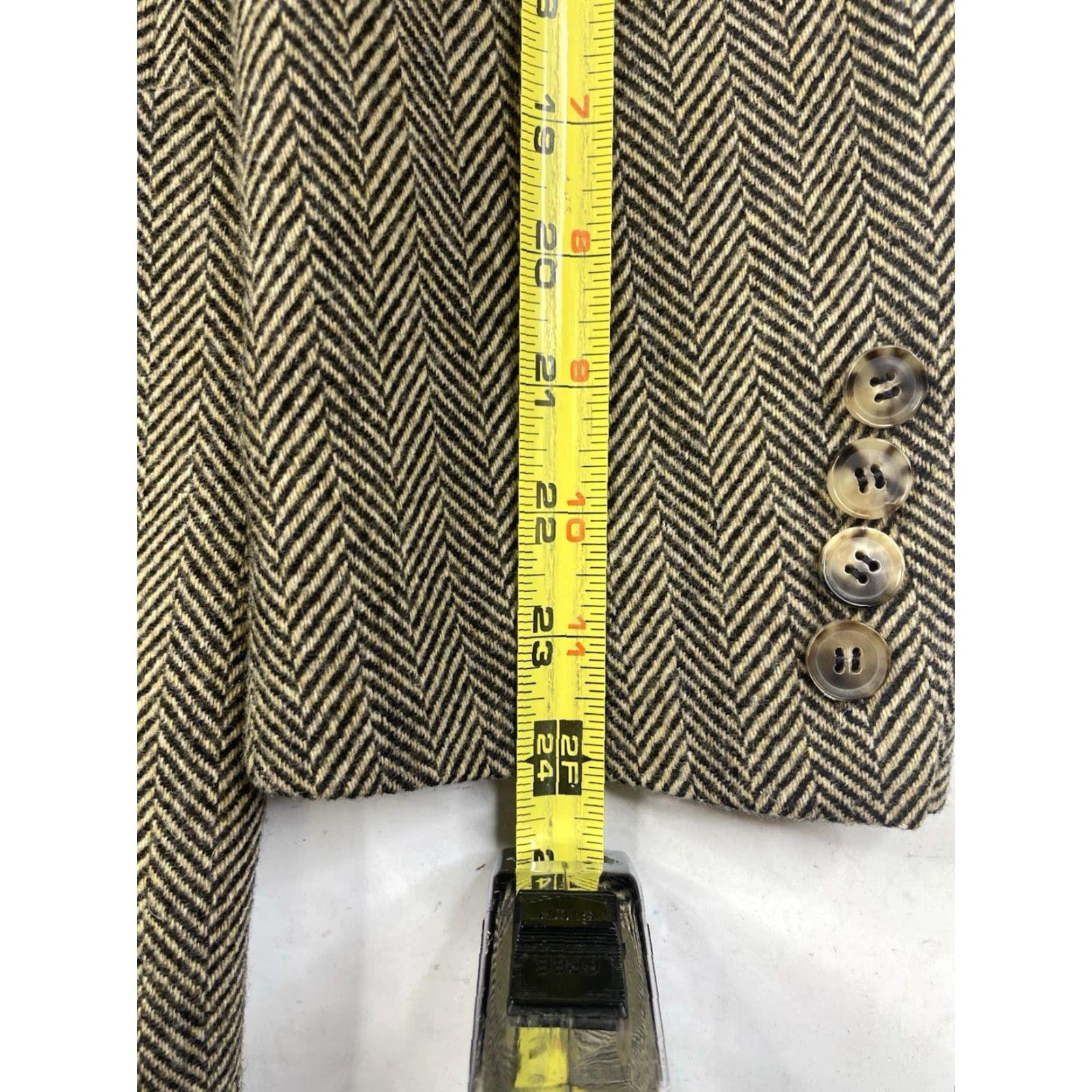 Hugo Boss VINTAGE Hugo Boss Mason Sport Coat Men 44R Brown Herringbone Wool Blazer Jacket Size 44R - 6 Thumbnail
