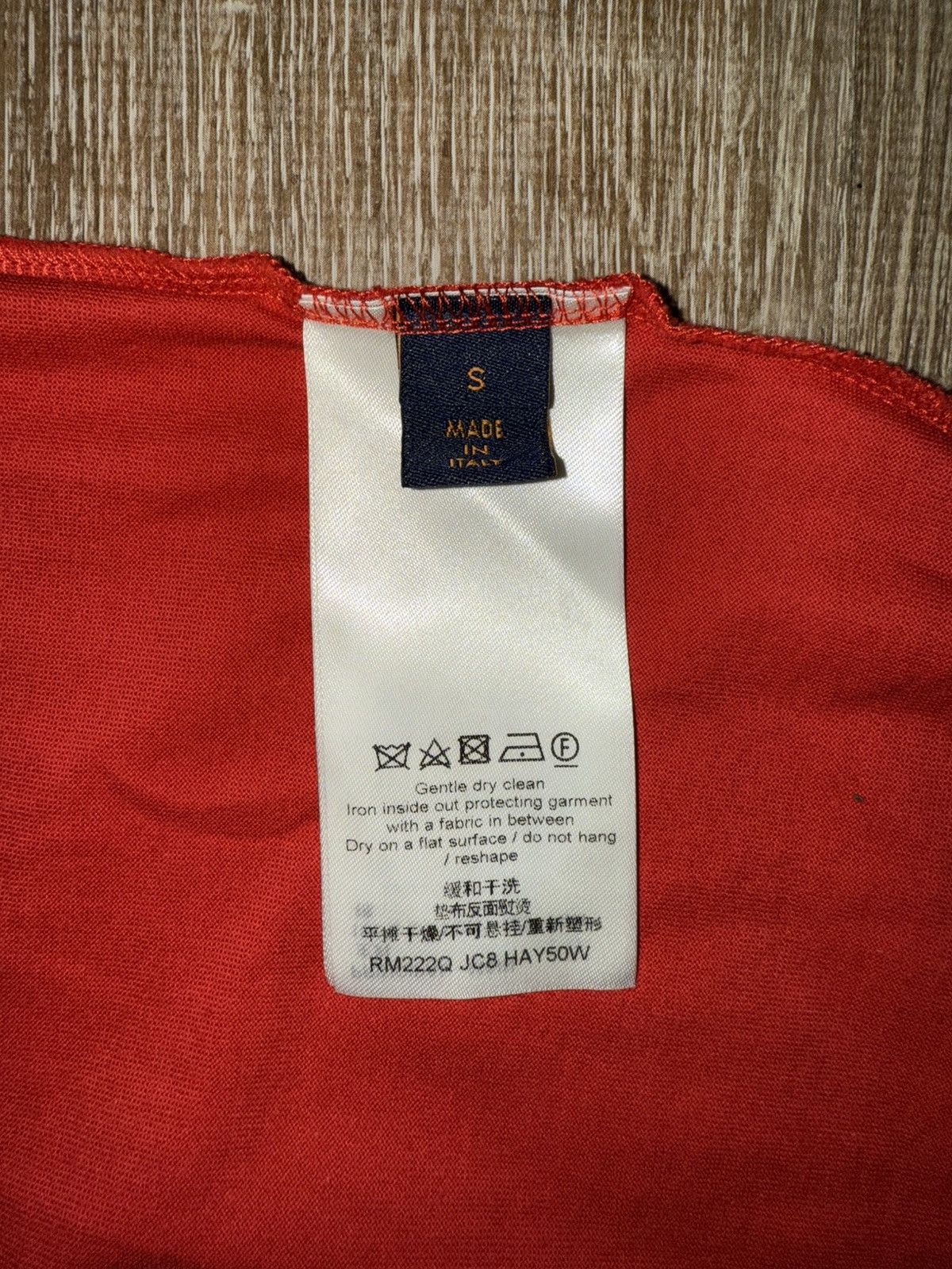 Louis Vuitton Louis Vuitton Classic Red T Size US S / EU 44-46 / 1 - 6 Thumbnail