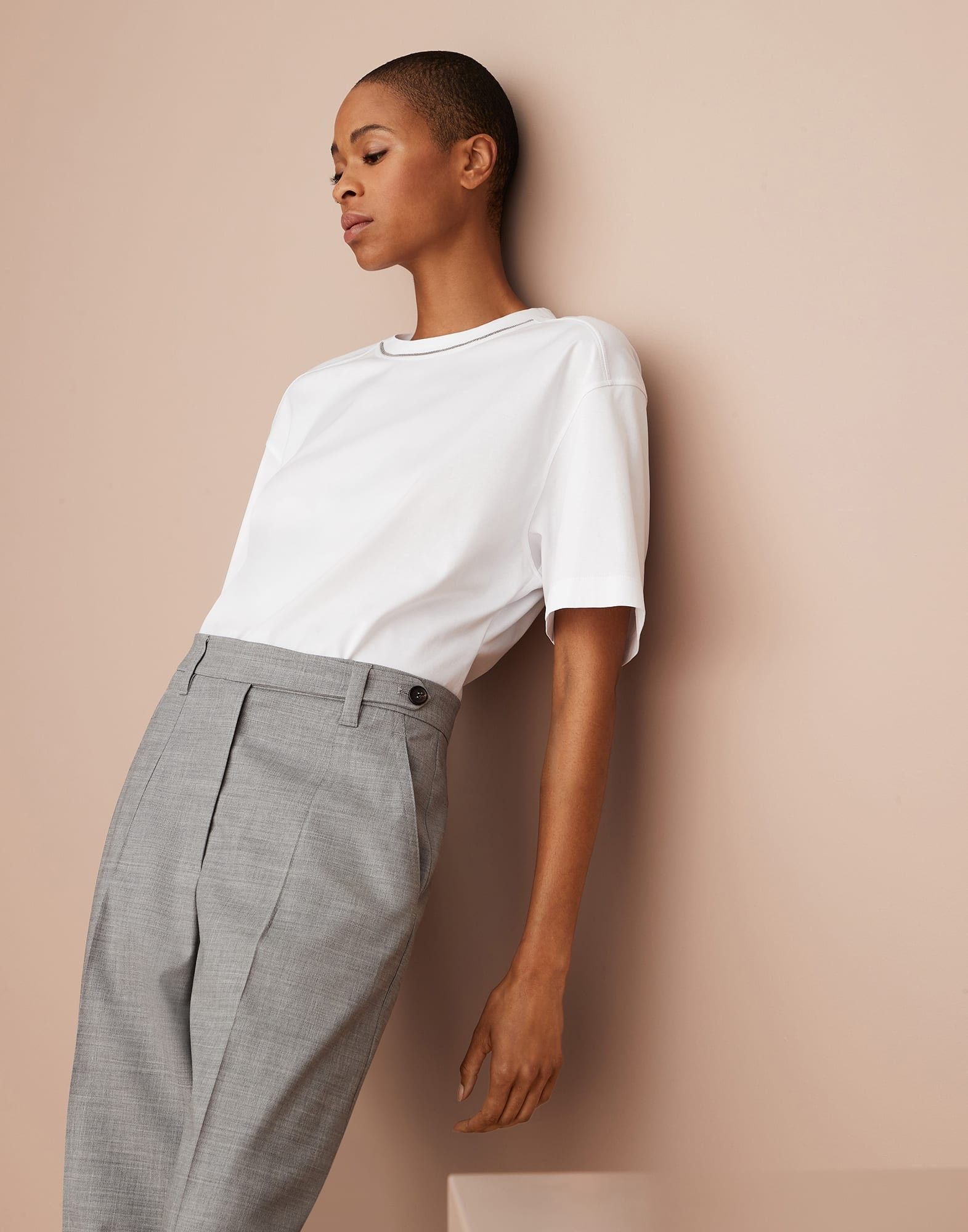 Brunello Cucinelli o1w1db10825 Blouse in White Size M / US 6-8 / IT 42-44 - 3 Thumbnail
