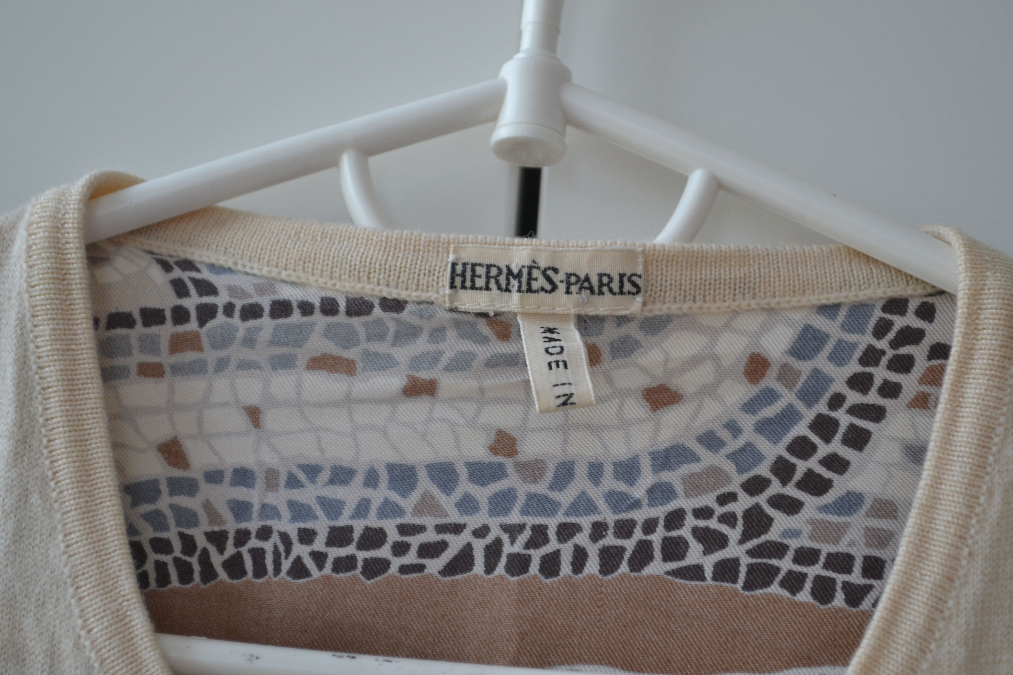 Hermes 🔴 HERMES Sweater Cardigan Wool Silk Horse Print Button Size M / US 6-8 / IT 42-44 - 3 Thumbnail