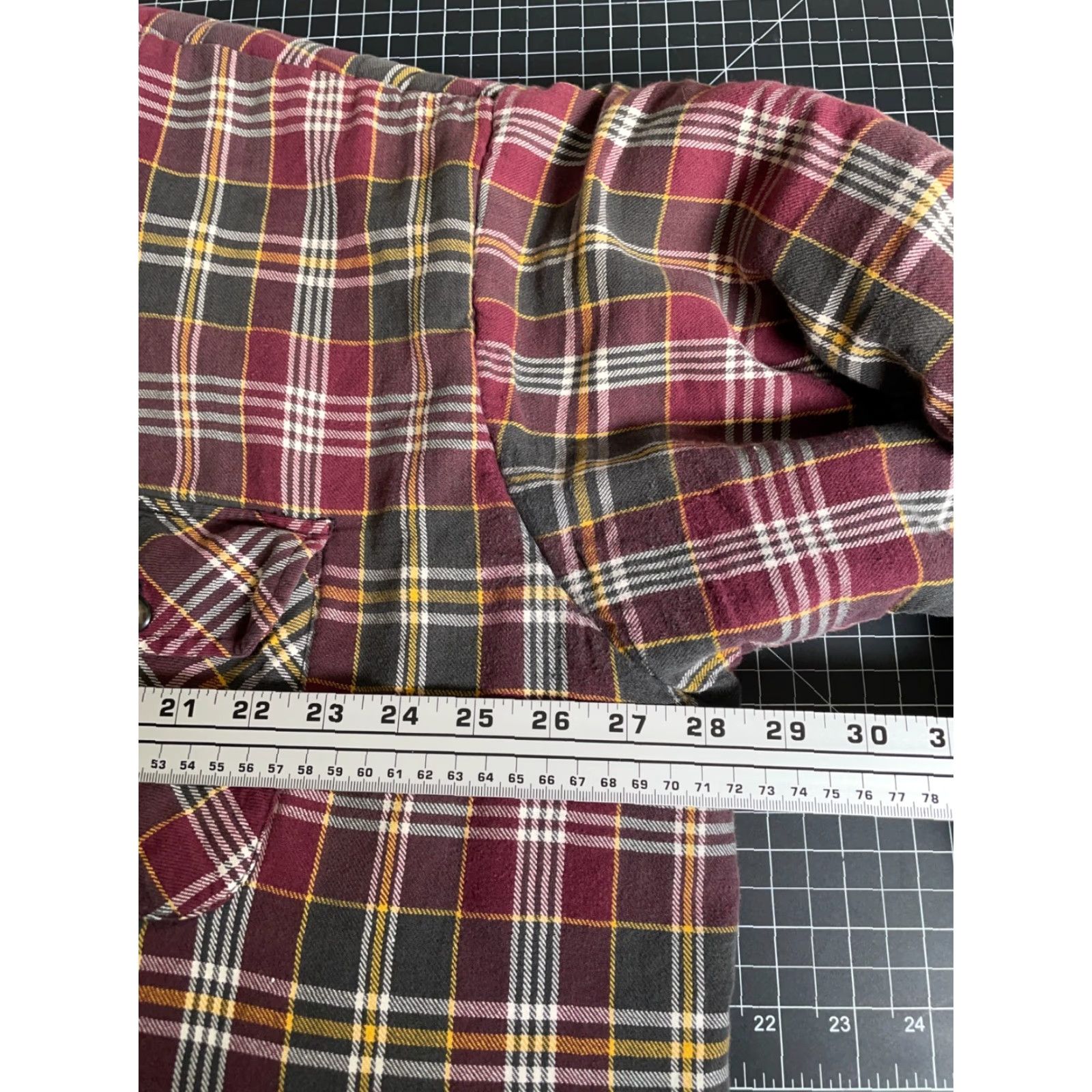 Vintage TownCraft Quilted Flannel Shirt Jacket Men's 3XL Dark Red Plaid Pattern Shacket Size US XXL / EU 58 / 5 - 5 Thumbnail