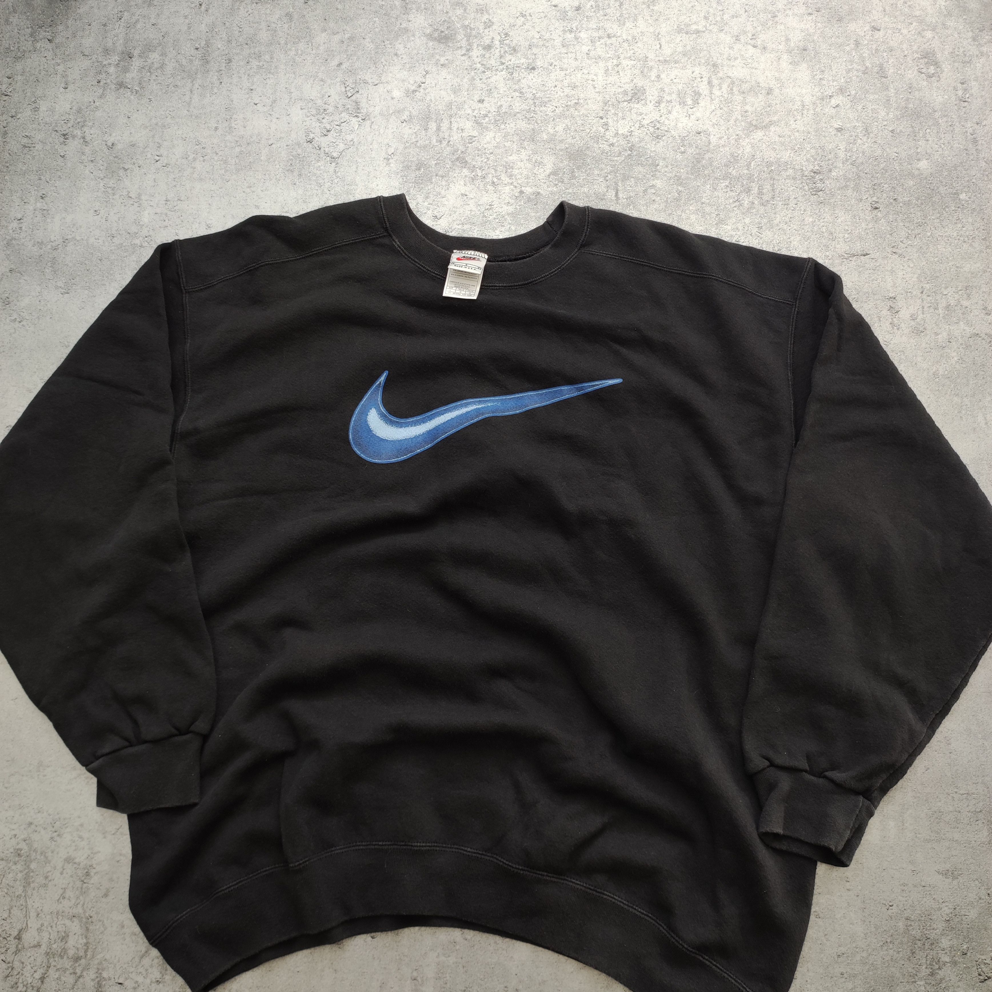 Nike × Vintage RARE 90s Vintage Nike White Tag Big Swoosh Spelout Crewneck Size US L / EU 52-54 / 3 - 2 Thumbnail