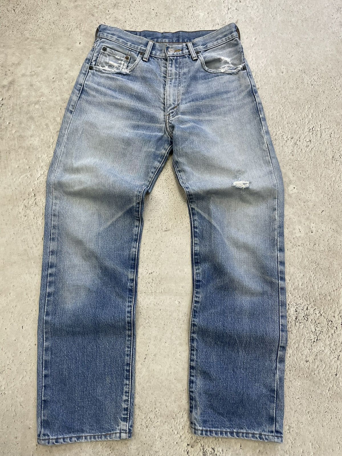 Levi's Levi’s blue jeans faded washed 90s from Japan selvage Size US 28 / EU 44 - 1 Thumbnail