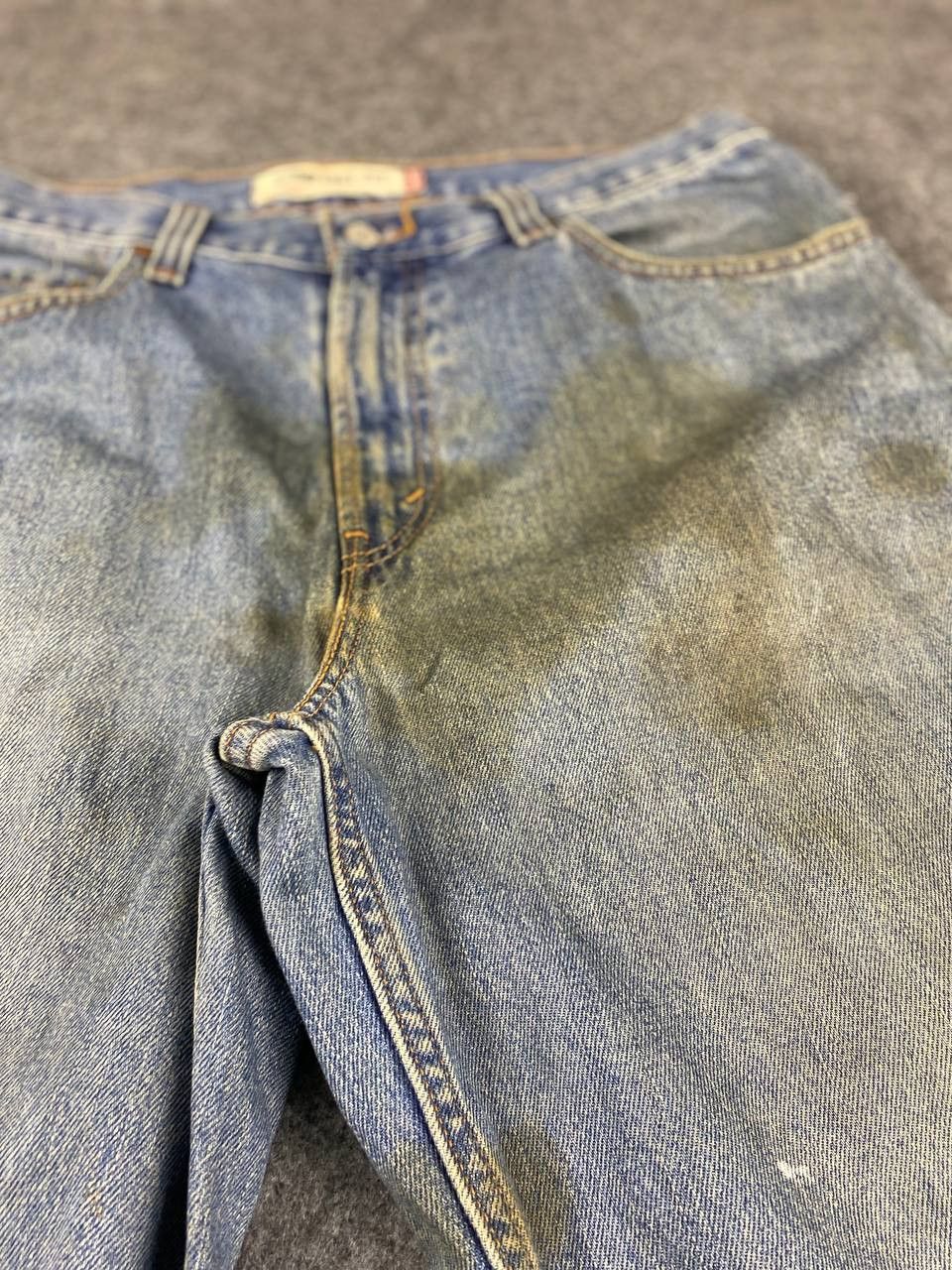 Levi's vintage levis 560 loose fit stained denim Size US 36 / EU 52 - 13 Thumbnail