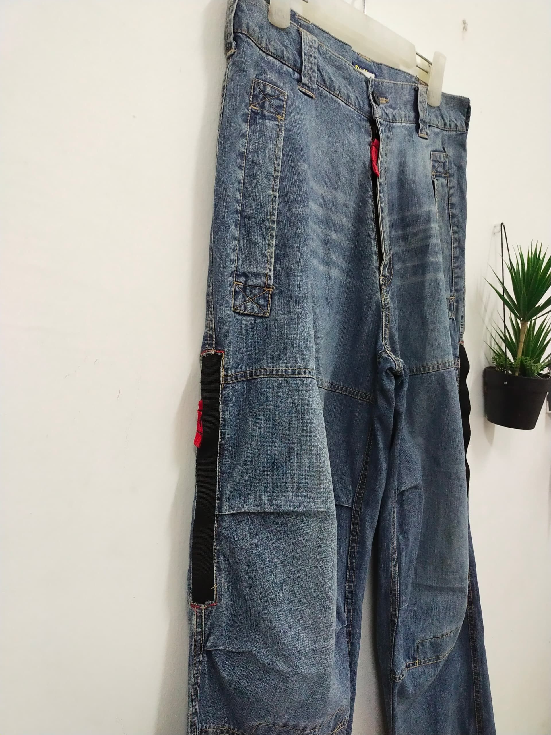 Hysteric Glamour Baggy Jeans OshKosh Multi Pocket nice design Size US 33 - 4 Thumbnail