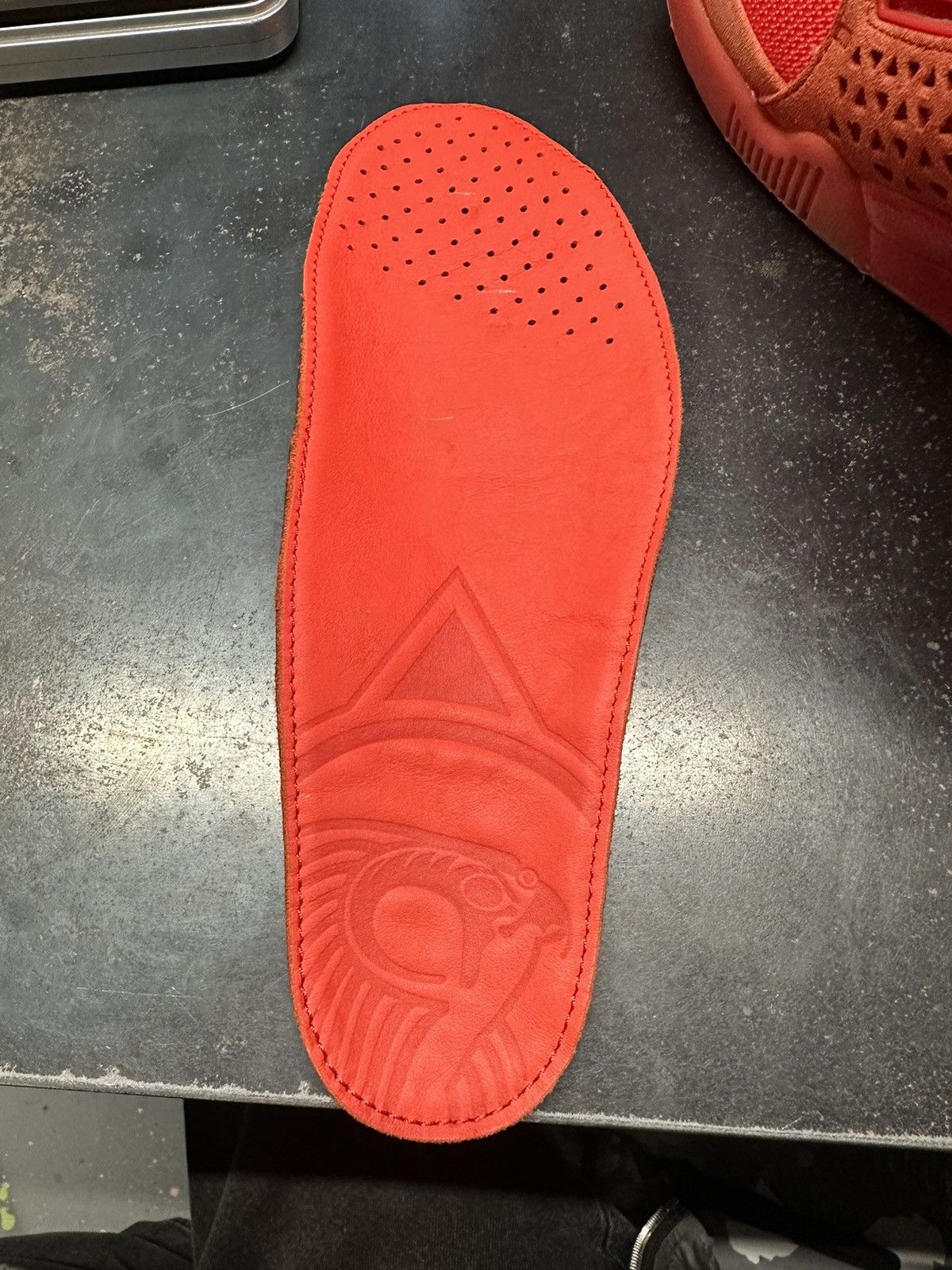 Kanye West × Nike Nike Air Yeezy 2 Red October’s Size US 9 / EU 42 - 13 Thumbnail