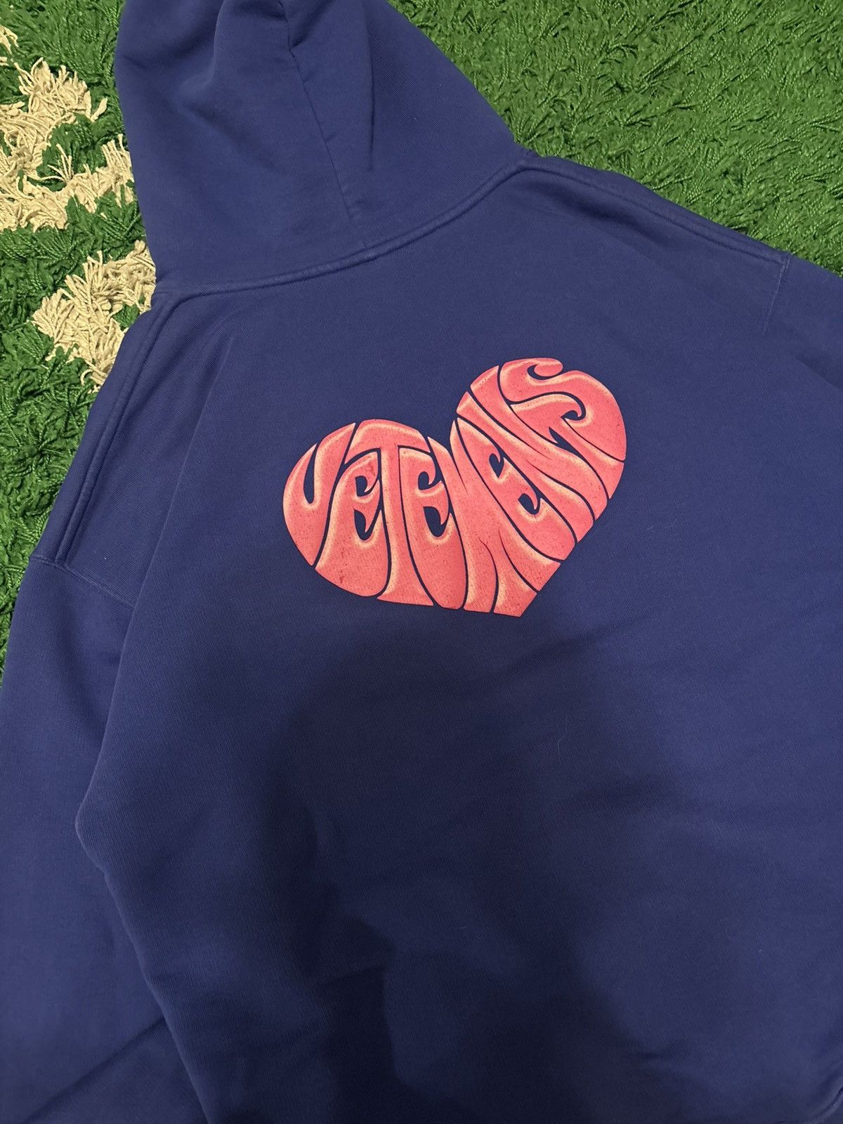 Vetements Vetements Dolphin Hoodie Size US S / EU 44-46 / 1 - 11 Thumbnail