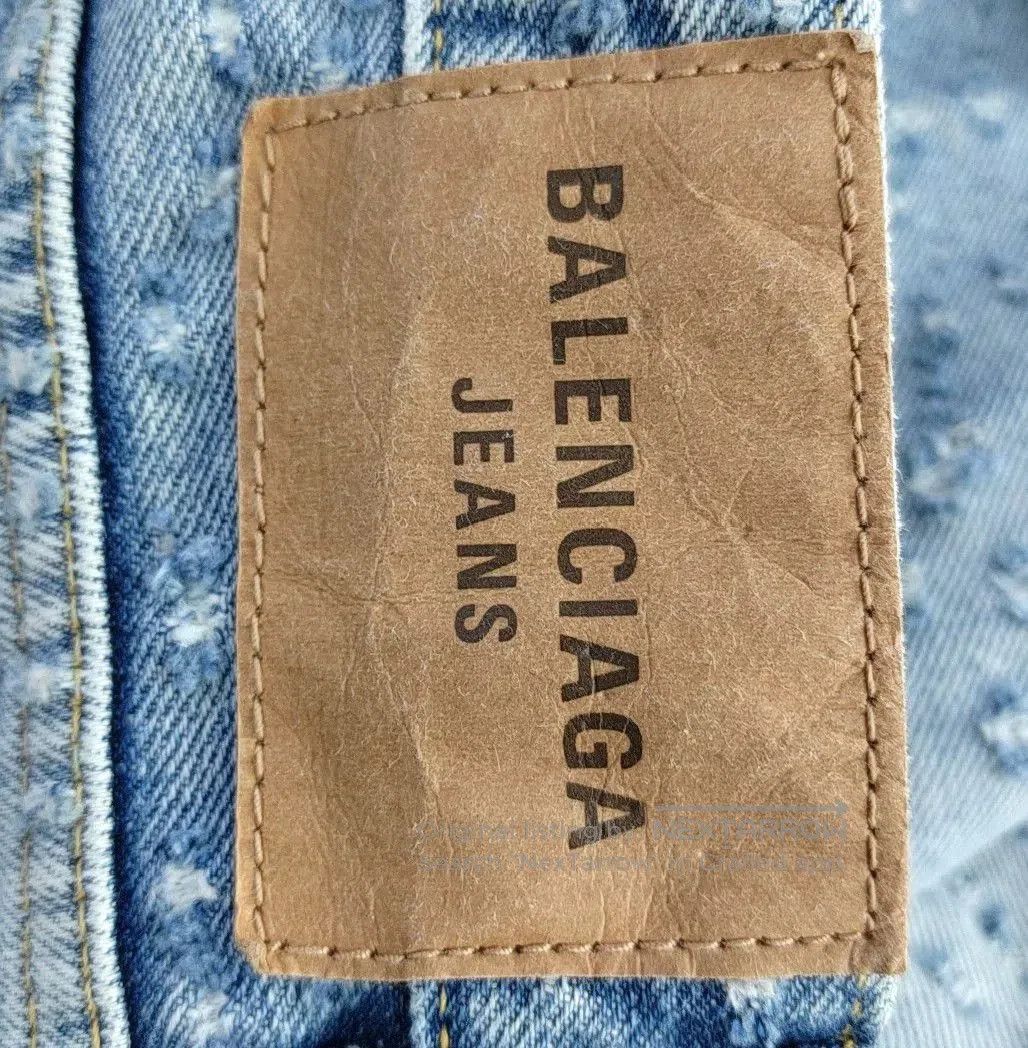 Balenciaga Balenciaga Blue Diamond Button Mid. Size 27" / US 4 / IT 40 - 5 Thumbnail