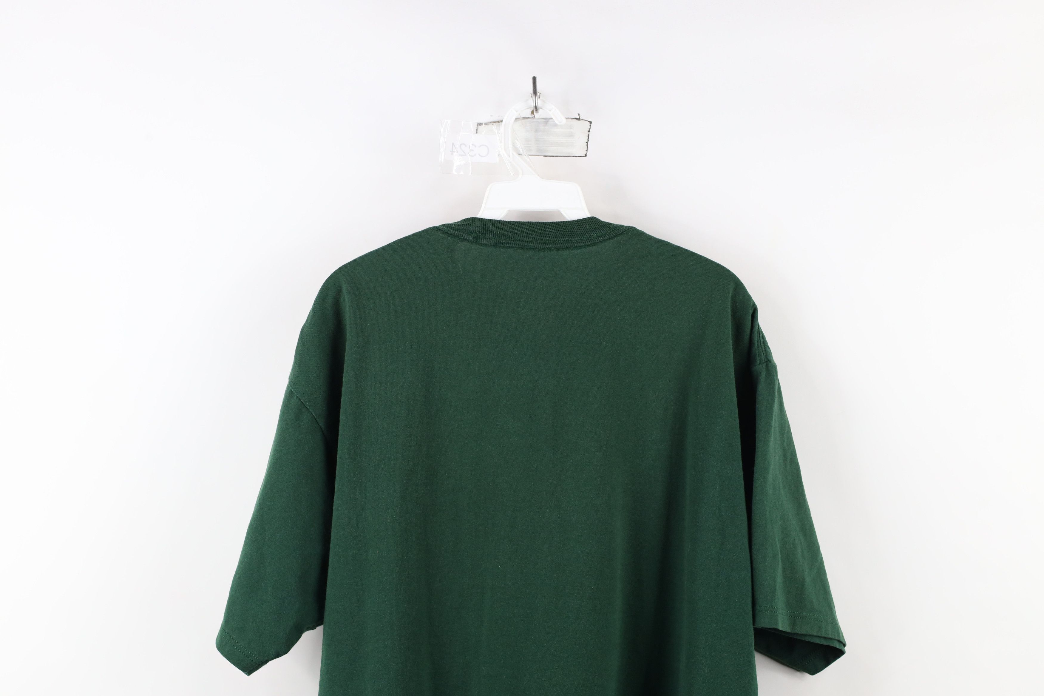 Vintage Vintage 90s Spell Oliver Farm Machinery T-Shirt Green USA Size US XL / EU 56 / 4 - 11 Thumbnail