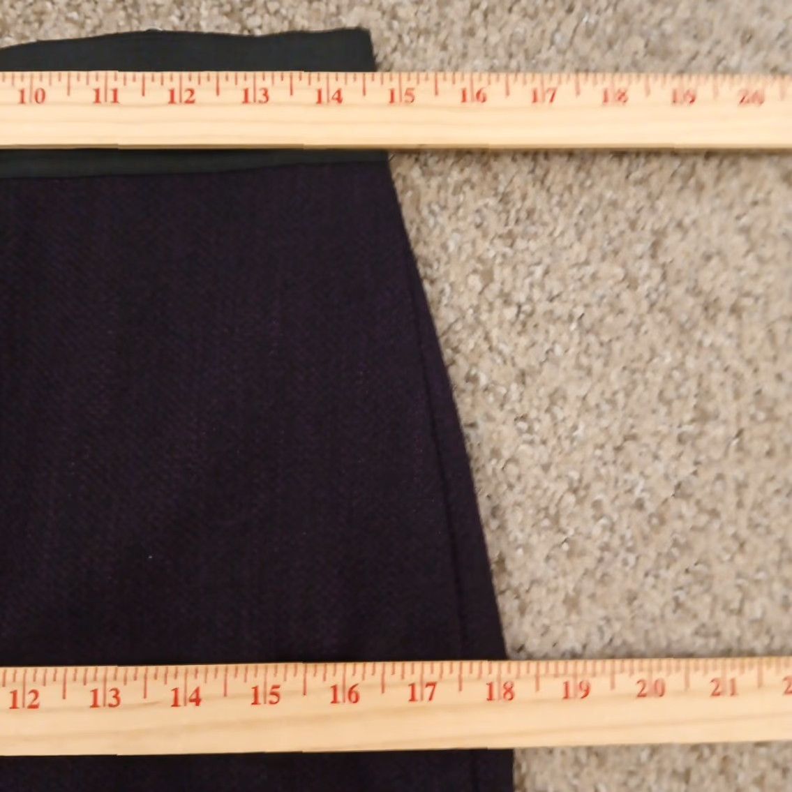 Express Express Skirt Women Knee Length Purple Lined Slit Pencil 8 Size Regular Polyester Rayon Spandex Button Zip N/A Size 30" / US 8 / IT 44 - 3 Thumbnail