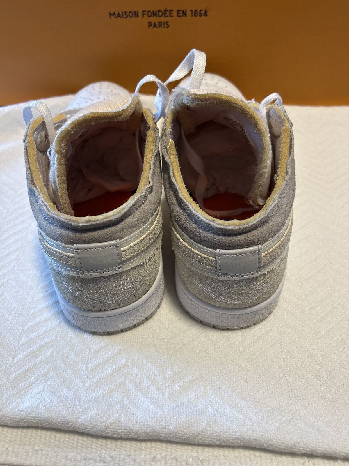 Nike Air Jordan 1 Low SE Craft 'Inside Out' Size US 8.5 / EU 41-42 - 7 Thumbnail