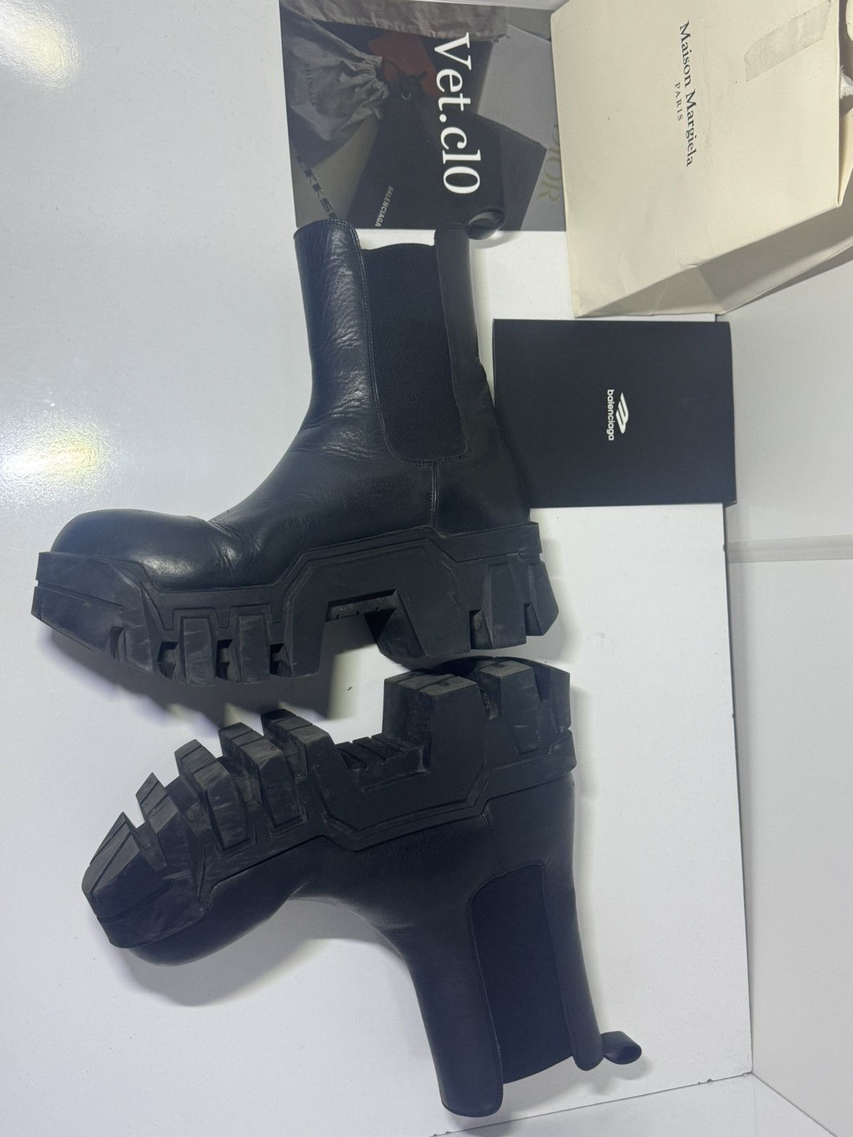Balenciaga ⛔️Balenciaga bulldozer chelsea boots 44 Size US 11 / EU 44 - 5 Thumbnail