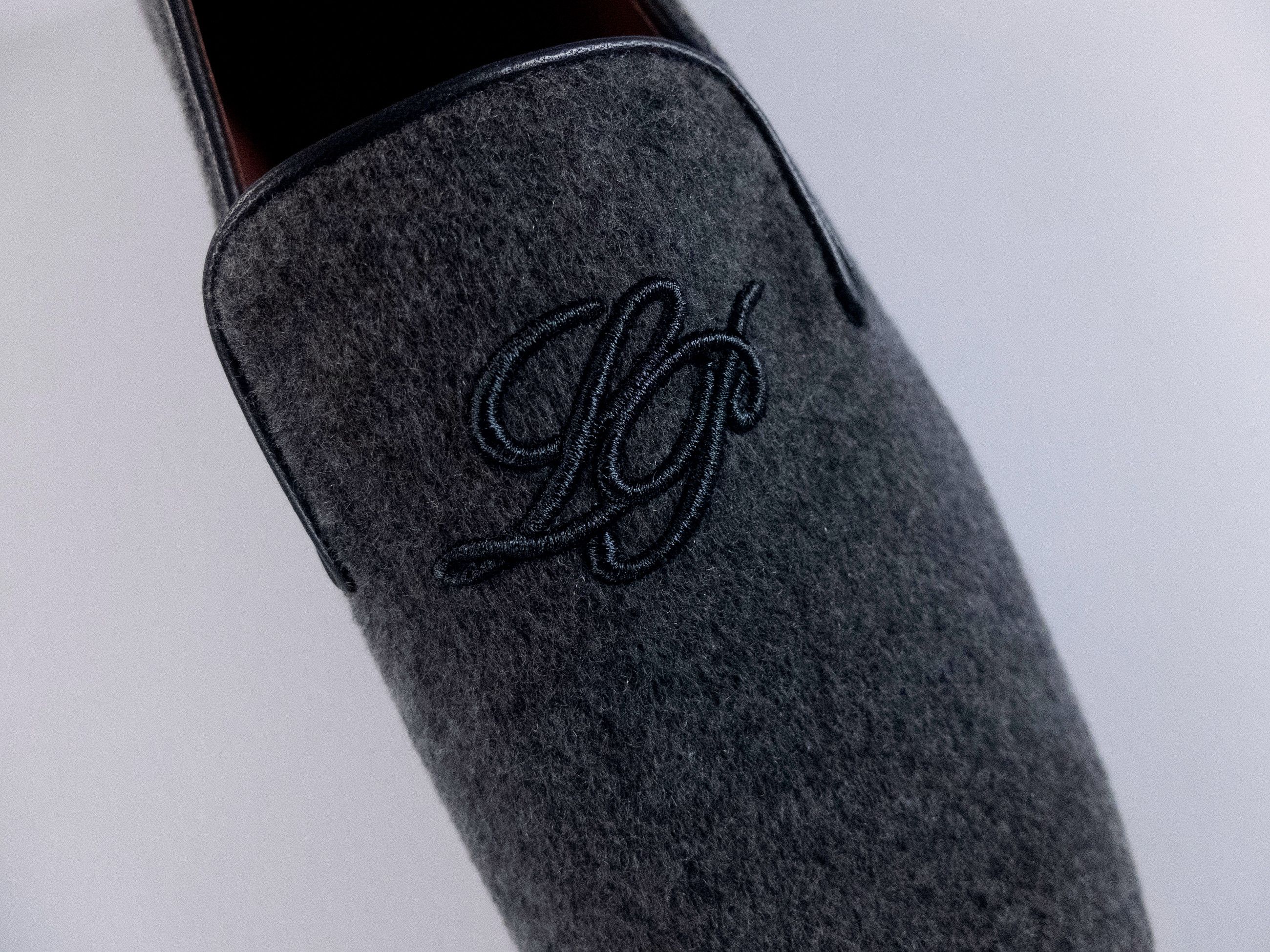 Loro Piana LORO PIANA Anagram gray cashmere smoking slippers 38 q Size US 8 / IT 38 - 4 Thumbnail