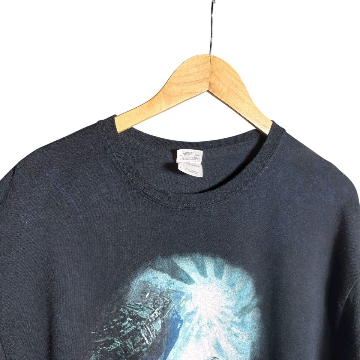 Vintage Vintage Y2K Halo Xbox Sci Fi Horror Game T-Shirt Size US L / EU 52-54 / 3 - 8 Thumbnail