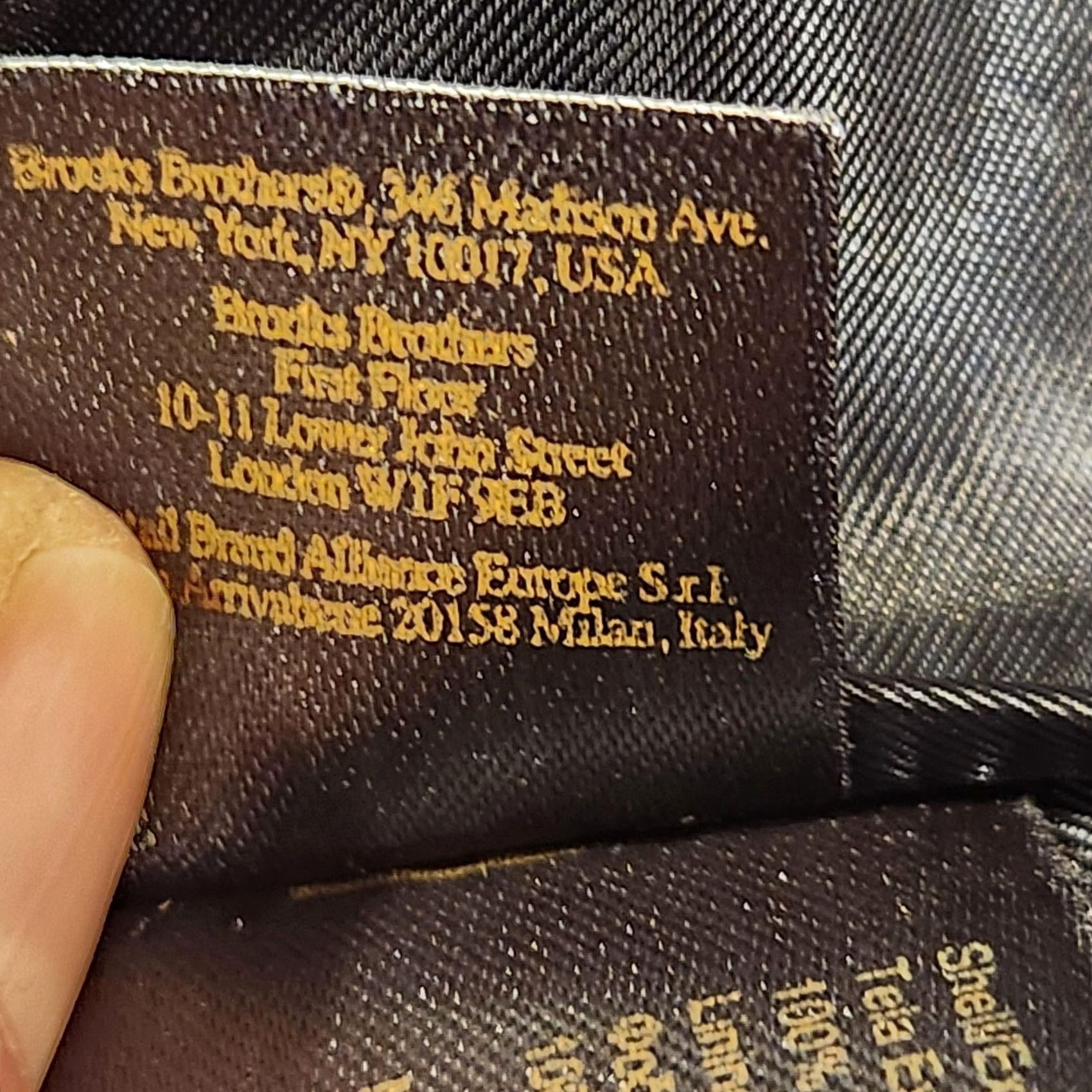 Brooks Brothers VINTAGE Brooks Brothers Blazer Mens 40R Navy Wool Golden Fleece Sport Coat Two-Button Notch Lapel Regular 2 Piece Suit Jacket Mens Brown? Size 40R - 5 Thumbnail