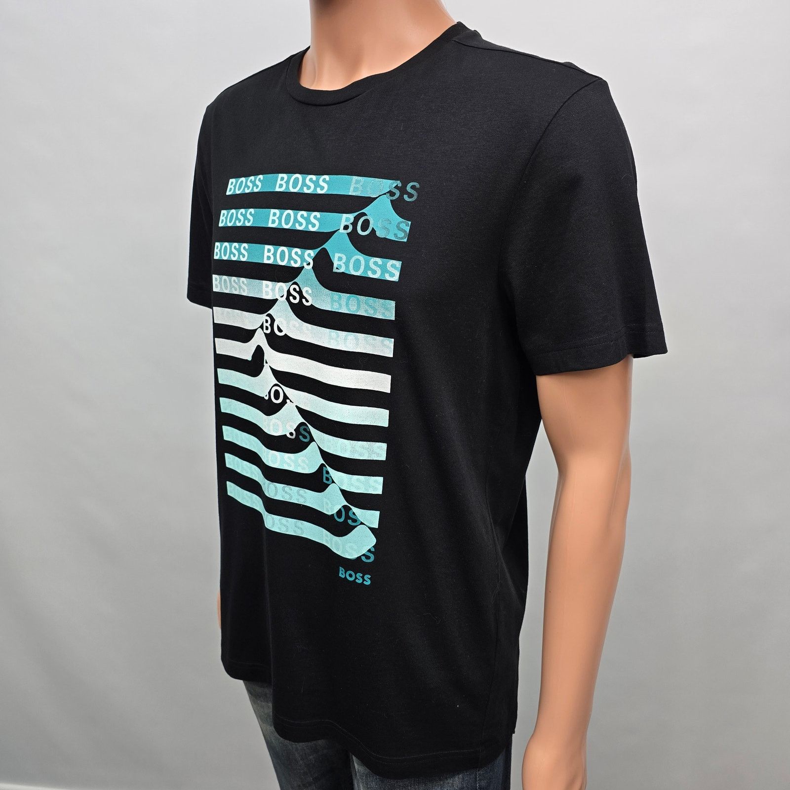 Hugo Boss Hugo Boss Bionic / Green "Teeonic_99" Shirt Graphic Print L Size US L / EU 52-54 / 3 - 8 Thumbnail