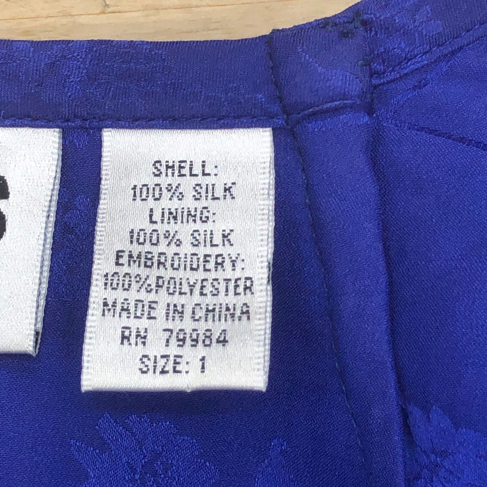 Chicos Chicos Size 1 US 8 Cardigan Open Front Silk Embroidered Size M / US 6-8 / IT 42-44 - 13 Thumbnail