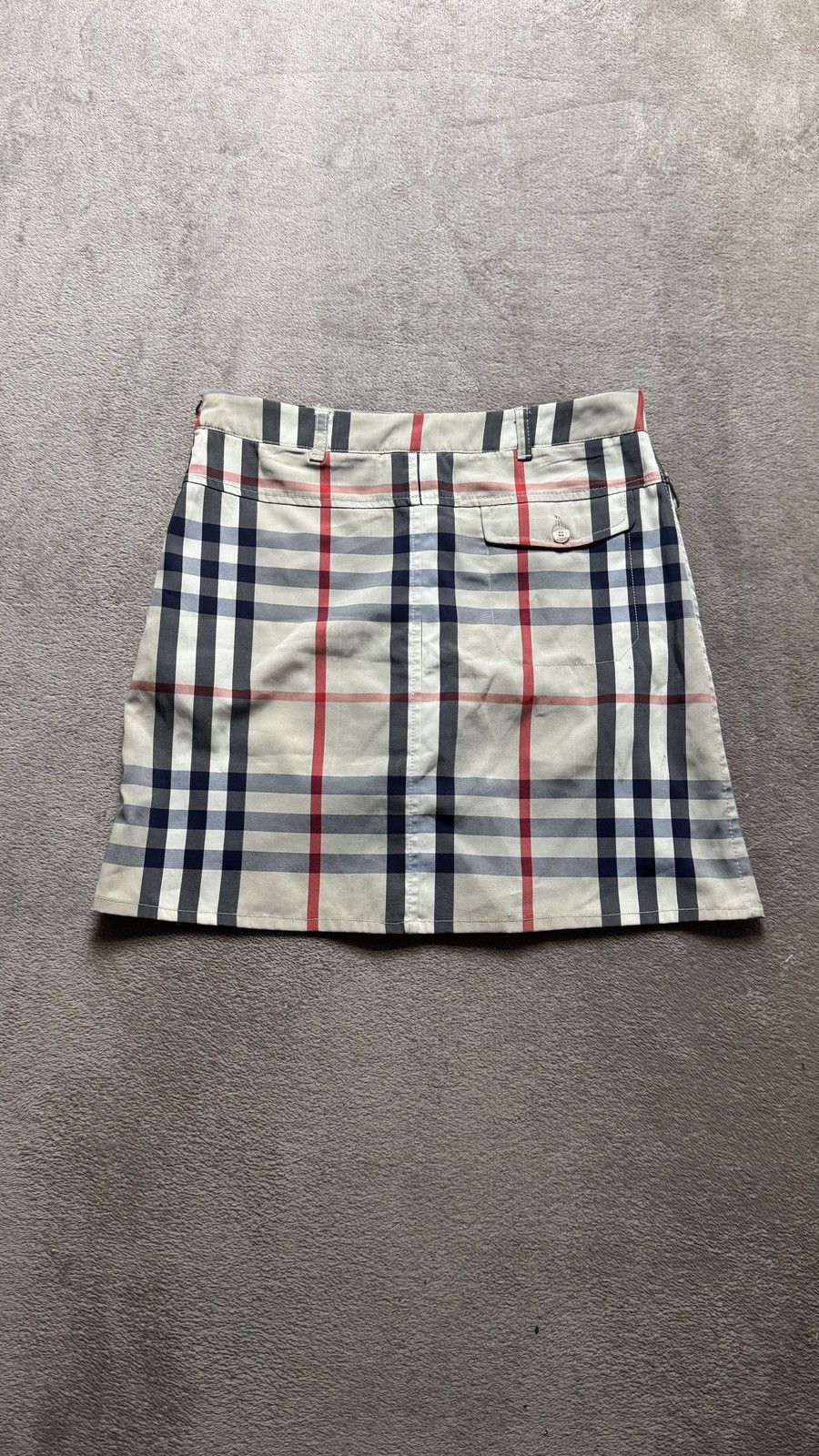 Vintage Burberry Golf y2k Skirt nova check miu miu Size 27" / US 4 / IT 40 - 4 Thumbnail