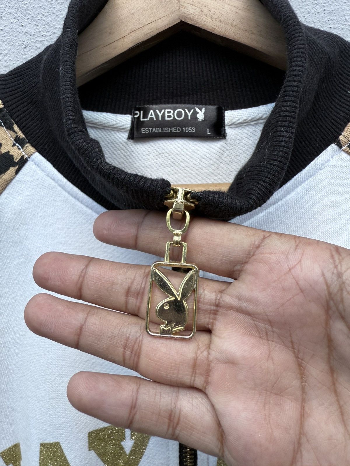 Japanese Brand Vintage PLAYBOY Biglogo Leopard Camo Rare Zipup Jacket Size US M / EU 48-50 / 2 - 6 Thumbnail