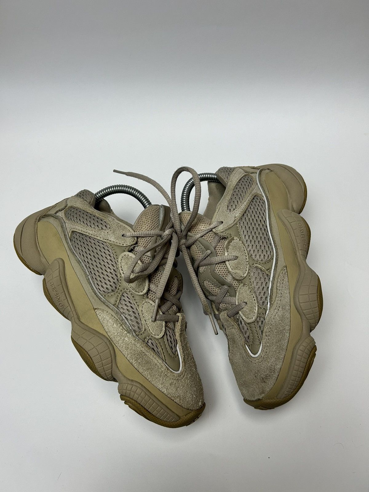 Adidas × Kanye West Adidas Yeezy 500 Blush Tan Beige Lightly Worn size 36 Size US 5 / EU 37 - 10 Thumbnail