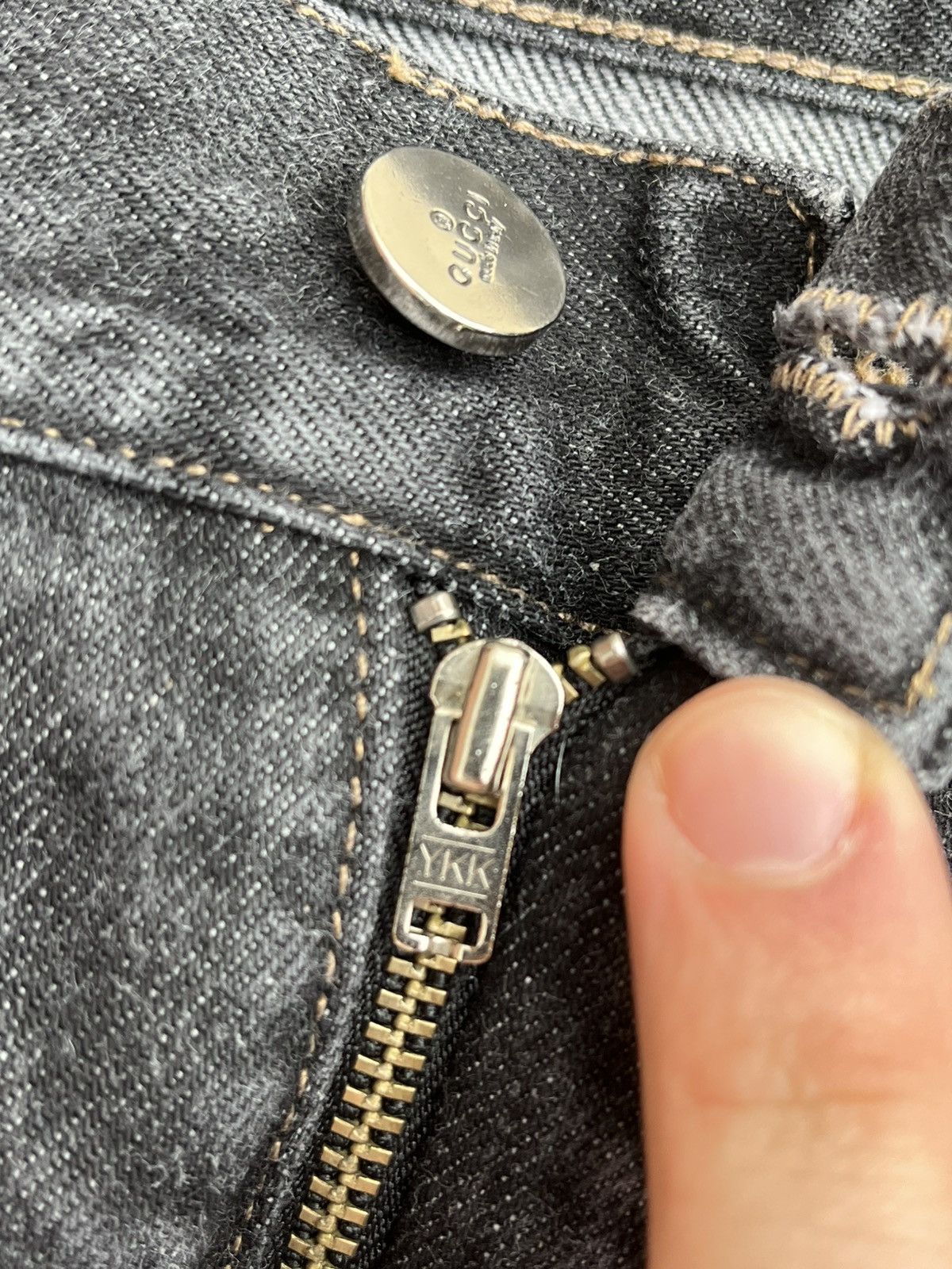 Gucci Selvedge Denim Black Leather tab Size US 34 / EU 50 - 8 Thumbnail