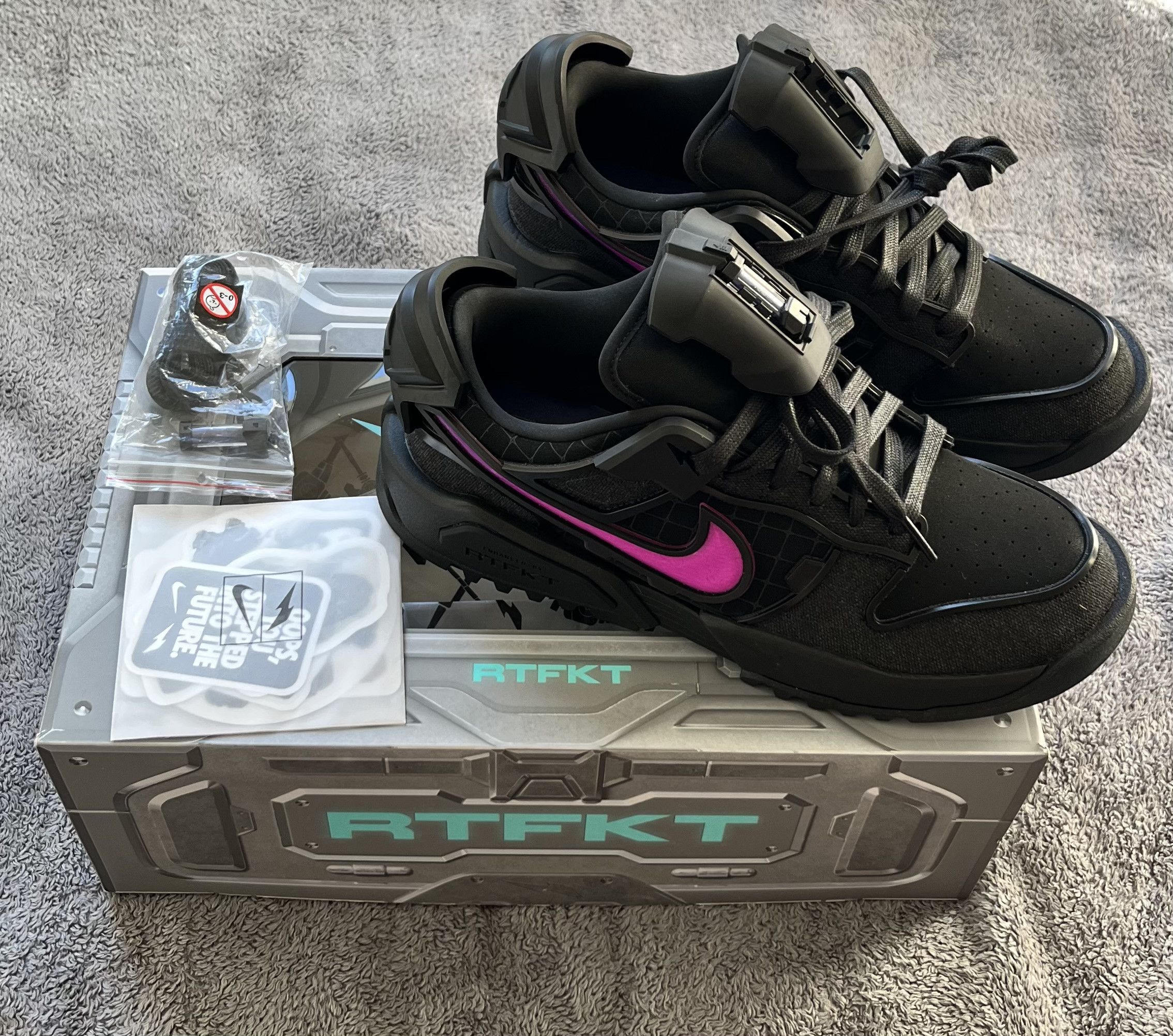 Nike Nike x RTFKT Dunk Genesis “Void” – Black/Pink Size US 9.5 / EU 42-43 - 1 Thumbnail