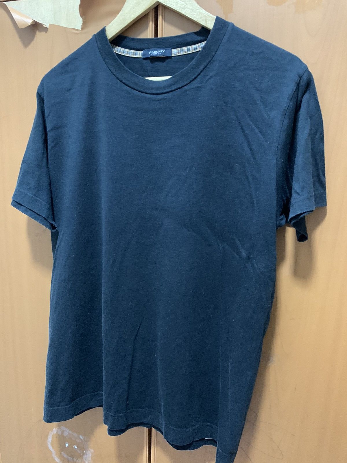 Burberry Burberry Plain Large Tshirt Size US L / EU 52-54 / 3 - 2 Thumbnail