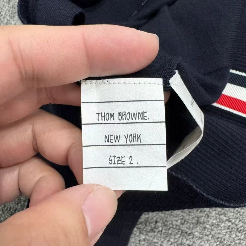 Thom Browne Thom browne V-neck striped knitted cardigan 2504-Nextarrow Size US M / EU 48-50 / 2 - 3 Thumbnail