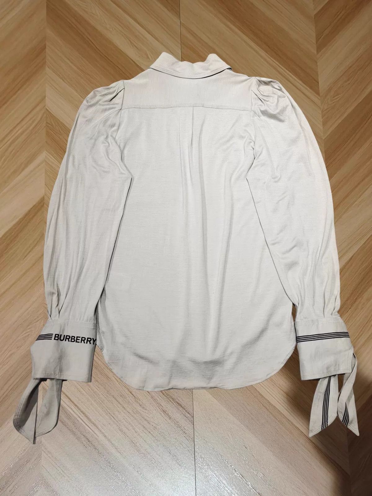 Burberry Burberry Wool Silk Blend Shirt Jacket UK6 Size S / US 4 / IT 40 - 2 Thumbnail