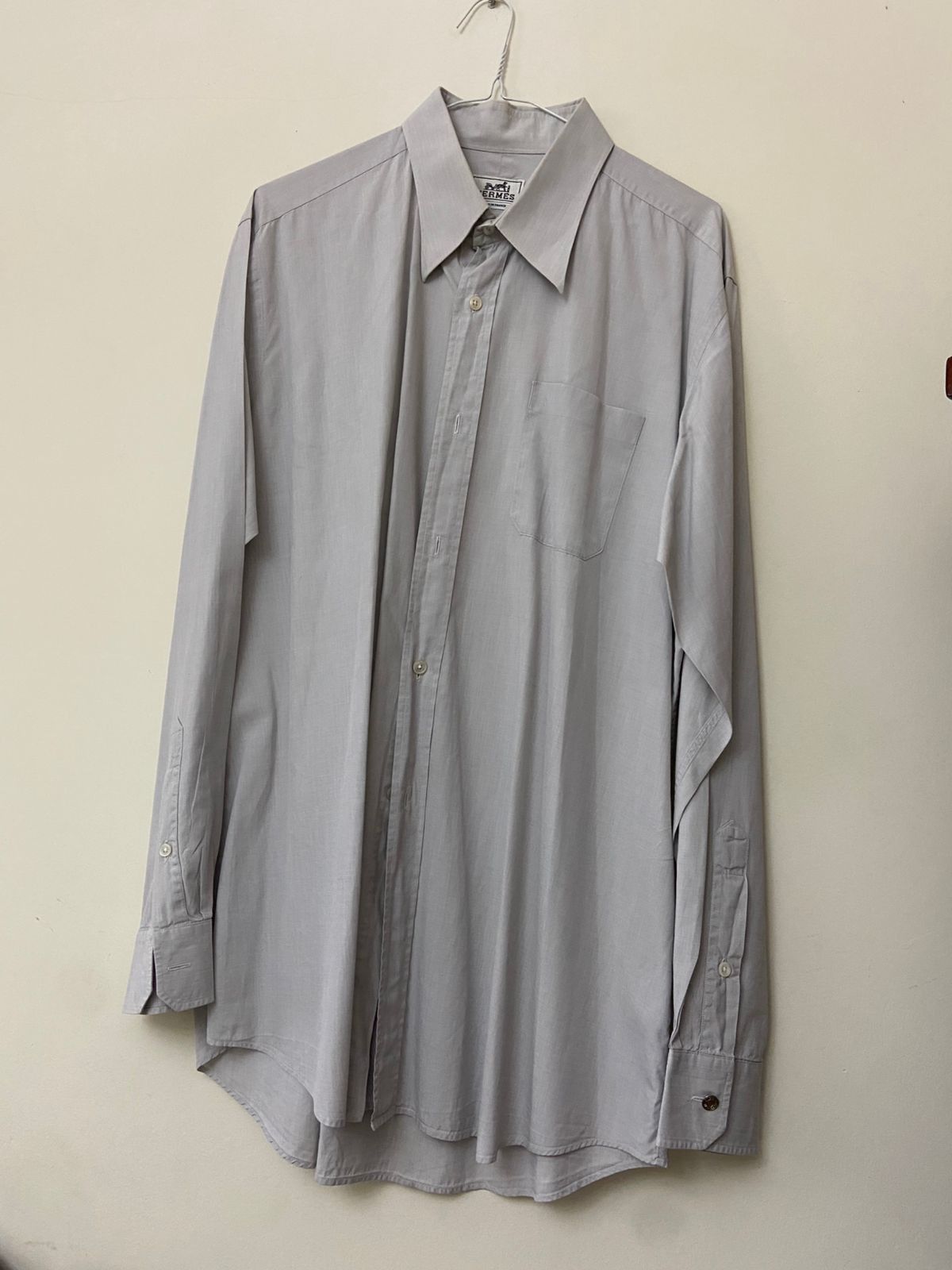 Hermes Hermes Gray Dress Shirt Size 17/43 Rare Classic Size US L / EU 52-54 / 3 - 2 Thumbnail