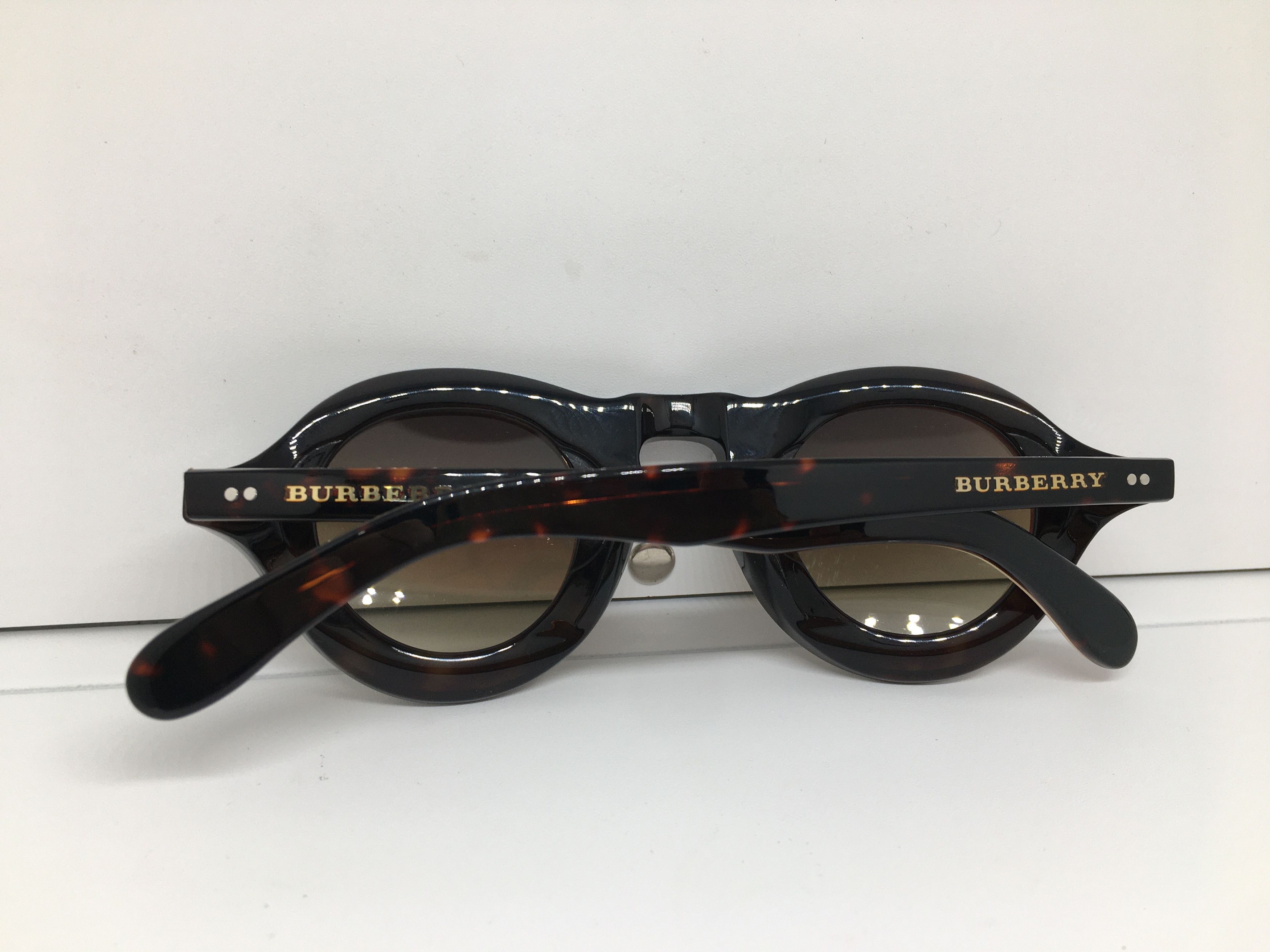 Burberry Handmade Burberry B4215 Keyhole Bridge Sunglasses Frame Size ONE SIZE - 9 Thumbnail