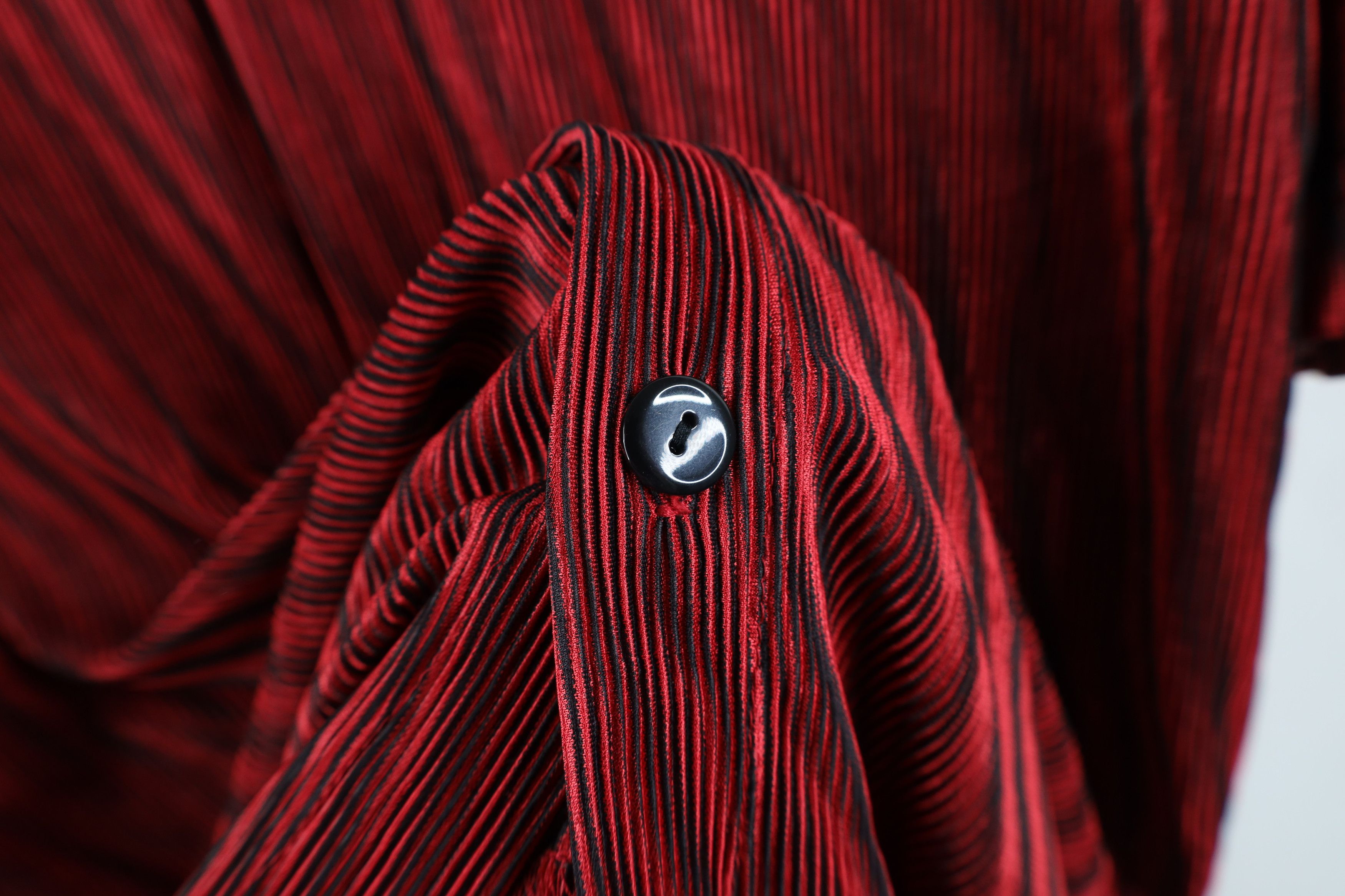 Vintage Vintage 90s Ribbed Knit Stretch Dance Rave Button Shirt USA Size US XL / EU 56 / 4 - 8 Thumbnail