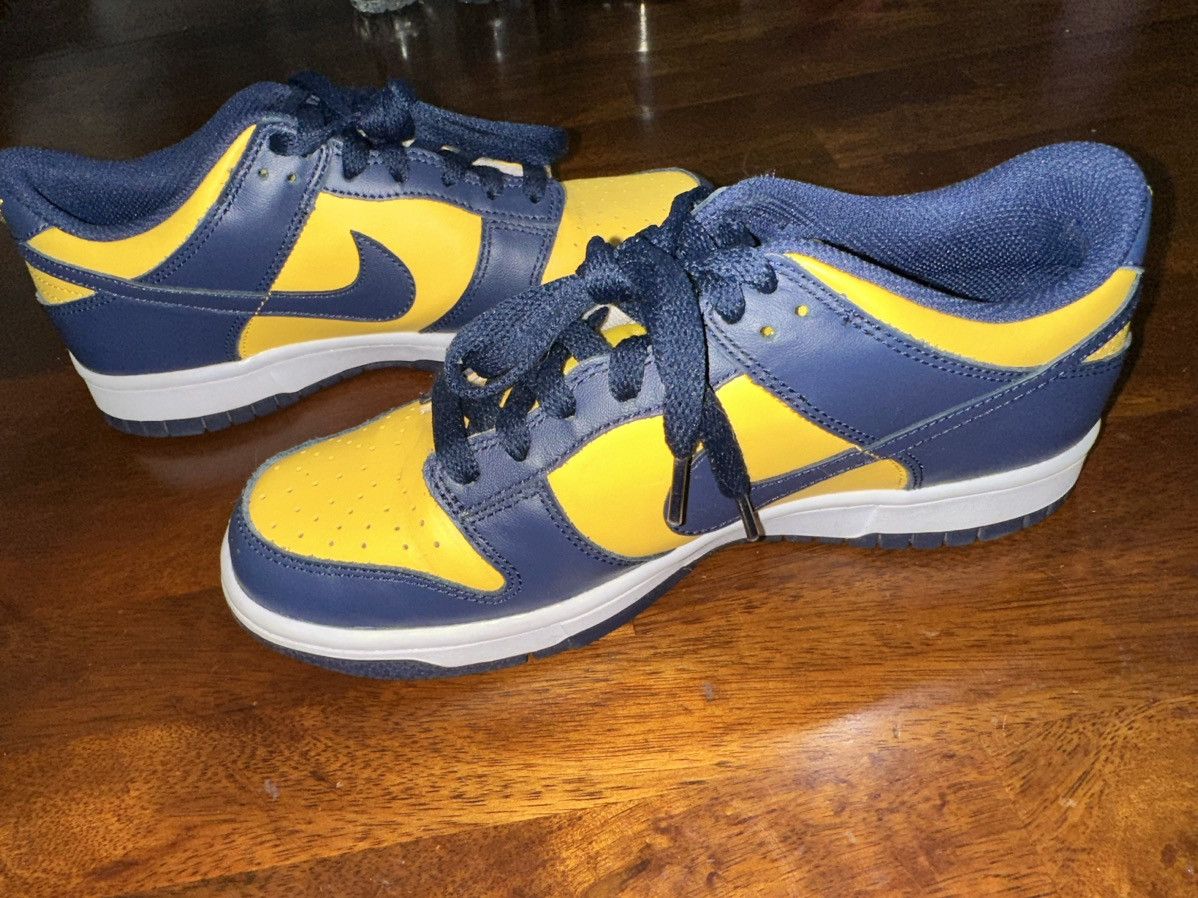 Nike Nike Dunks Michigan Size US 6.5 / EU 39-40 - 5 Thumbnail