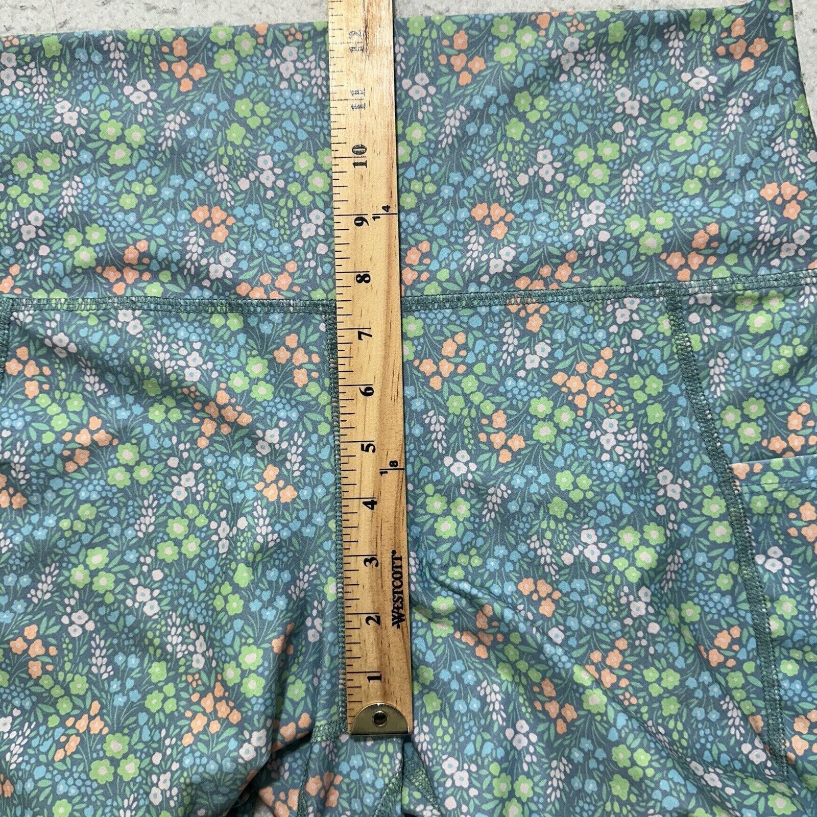 Other Evolution and Creation 1X High Rise Biker Shorts 6" Inseam Size 42" / US 20 - 11 Thumbnail