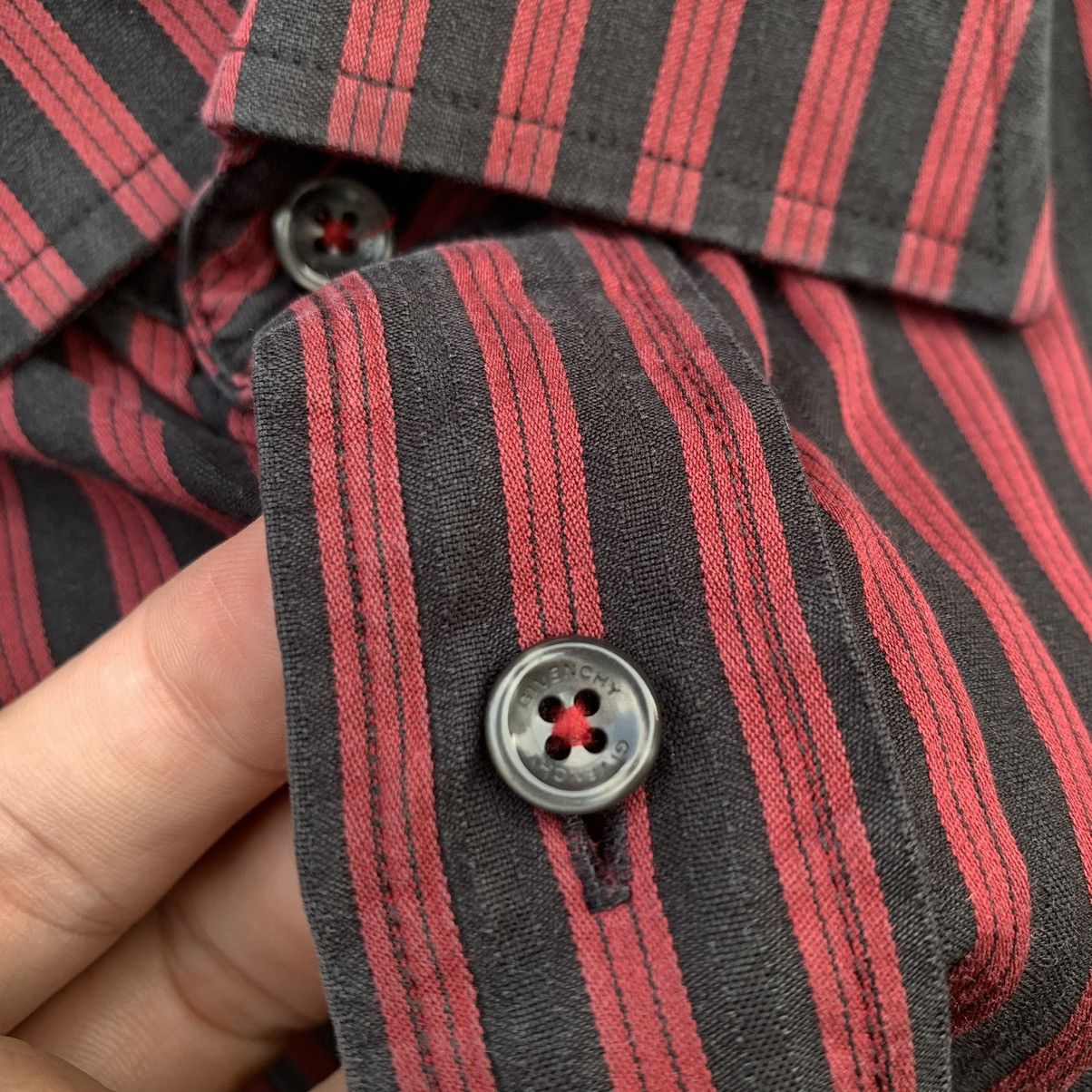 Givenchy VINTAGE GIVENCHY BUTTOP UP STRIPE SHIRT Size US XL / EU 56 / 4 - 7 Thumbnail