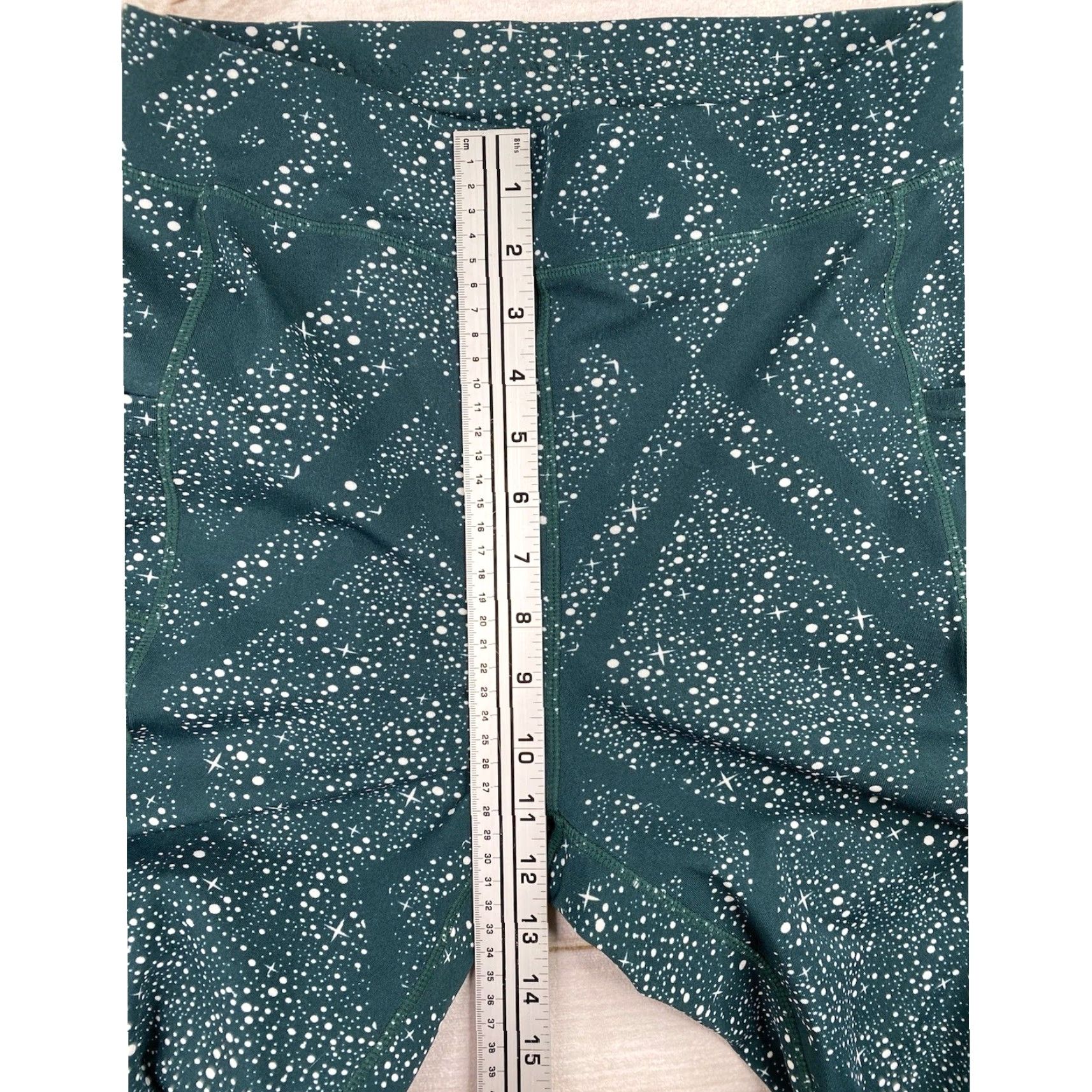 Logo 7 POP Fit Leggings Womens L Green Splatter Pockets Logo Pull On Yoga Running Capri Activewear Womens L Green Logo Pockets Size 27" / US 4 / IT 40 - 4 Thumbnail